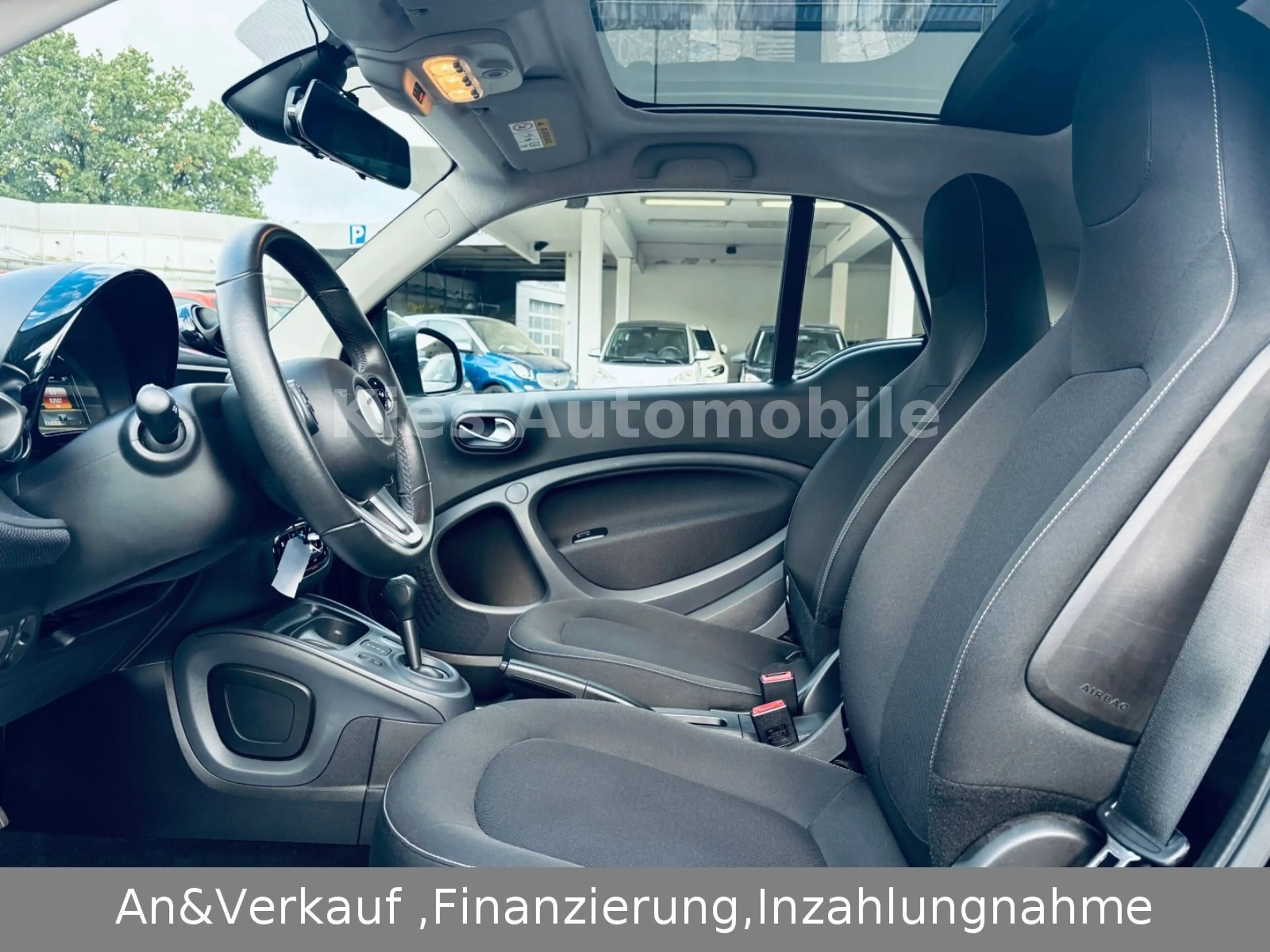 smart forTwo Passion AUTOM/PANO/KLIMA/2.HAND/SCHECKHEF — photo 14