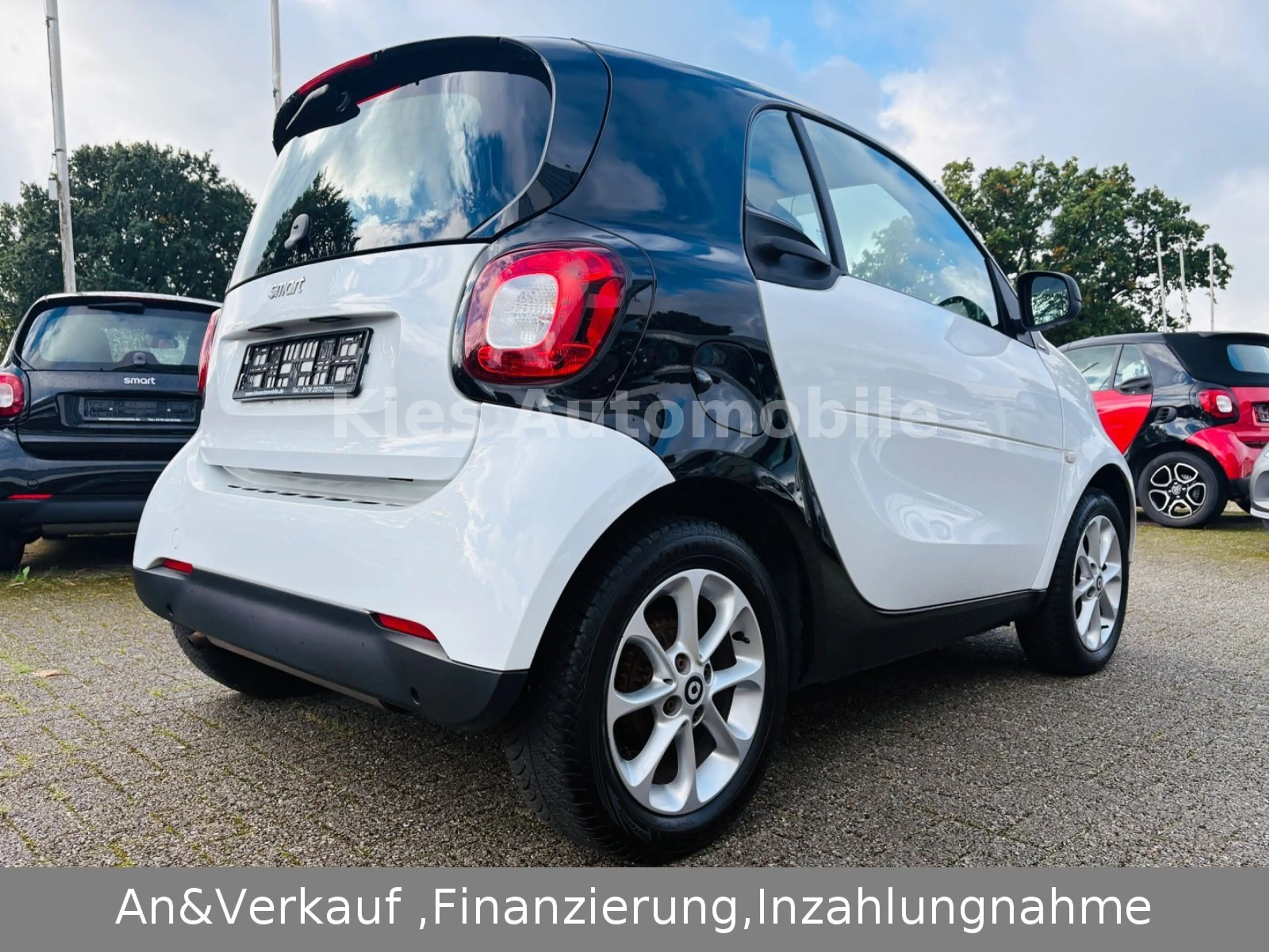 smart forTwo Passion AUTOM/PANO/KLIMA/2.HAND/SCHECKHEF — photo 8