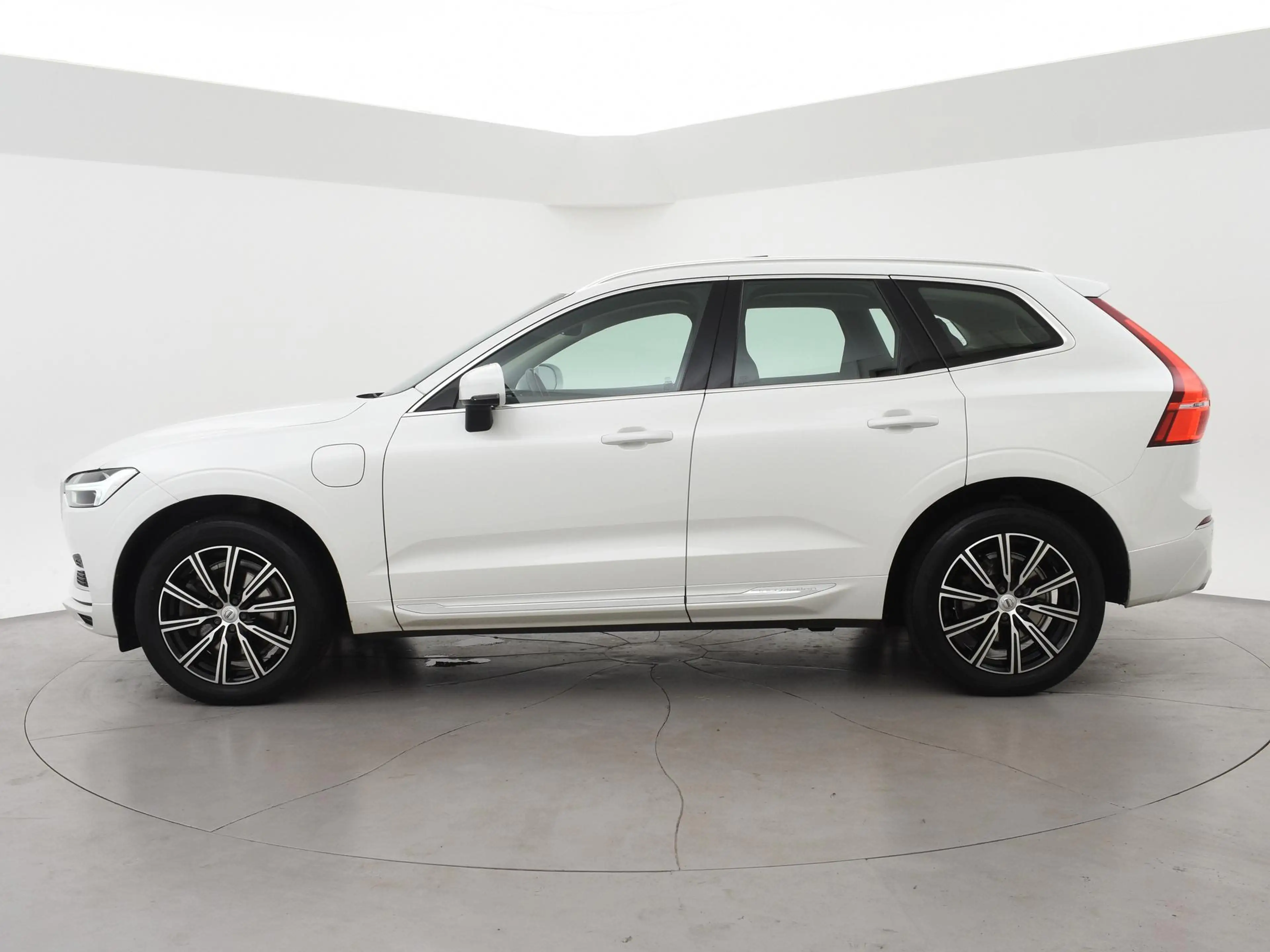 Volvo XC60 2.0 T8 TWIN ENGINE 390 PK AWD INSCRIPTION | TREKHA — photo 5