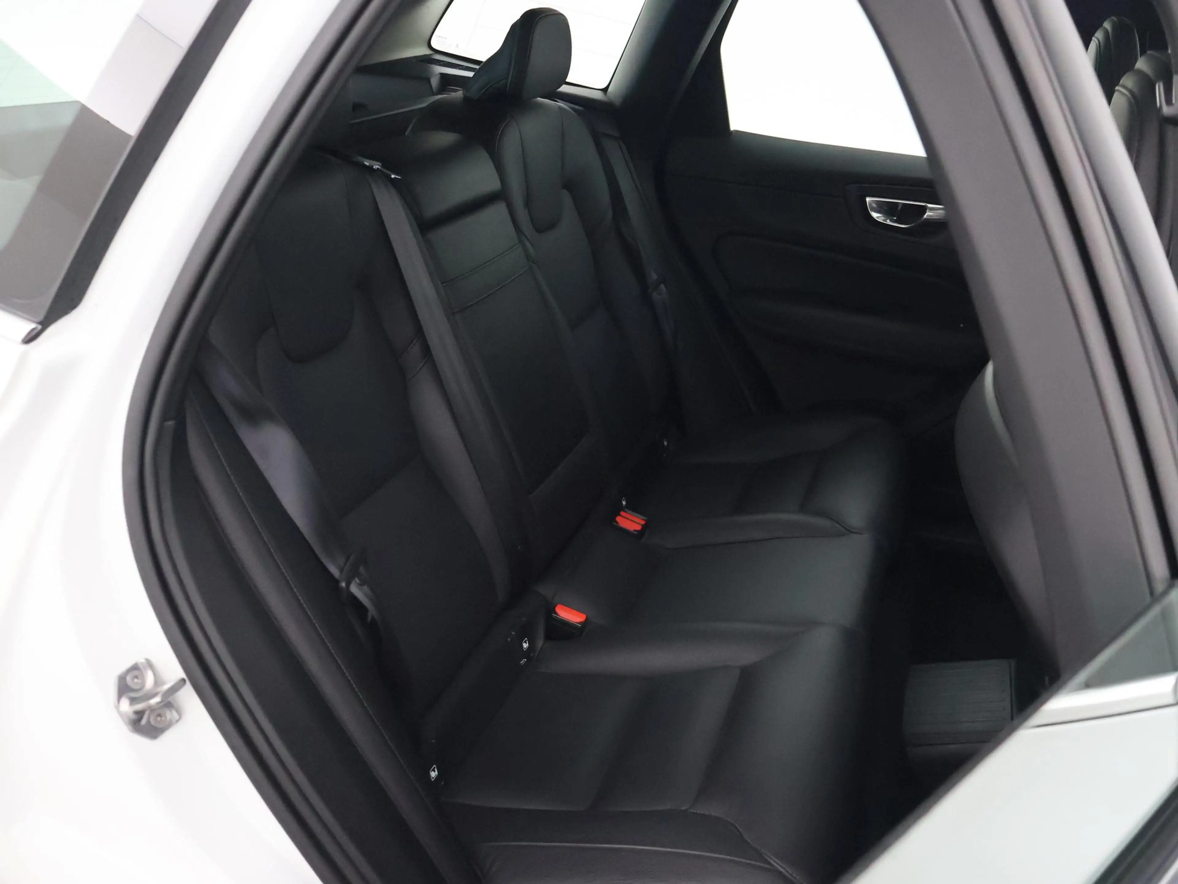Volvo XC60 2.0 T8 TWIN ENGINE 390 PK AWD INSCRIPTION | TREKHA — photo 10