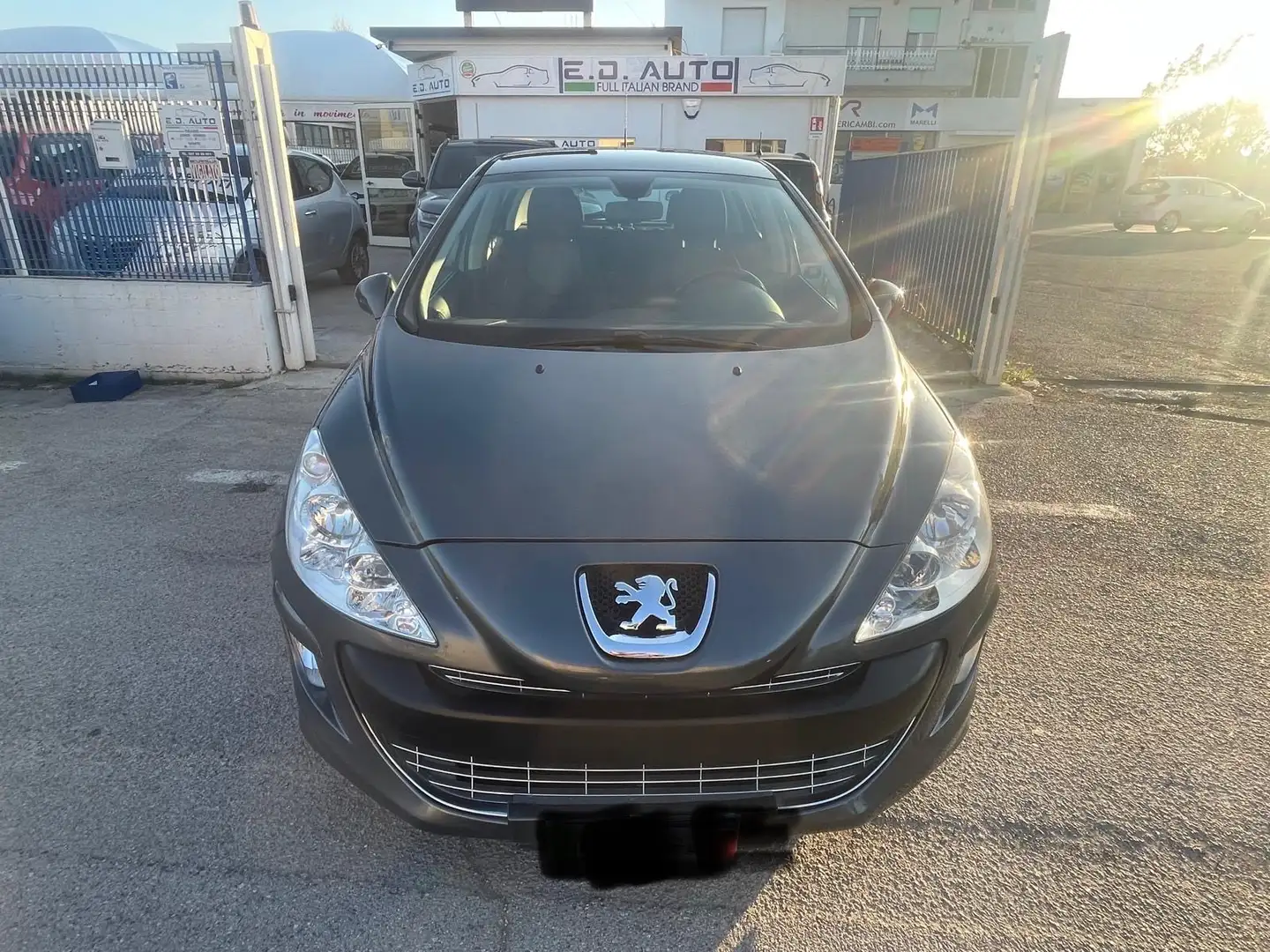 Peugeot 308 5p 1.6 hdi 16v Feline 110cv 6m fap - 1