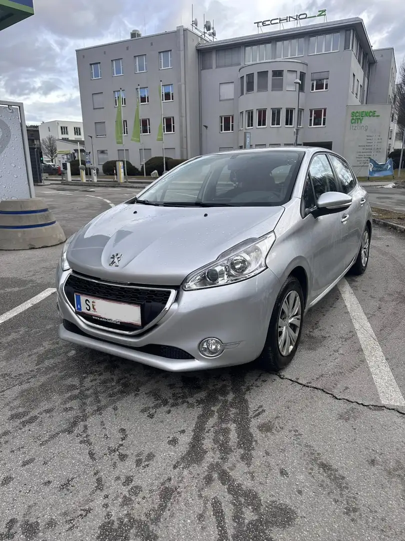 Peugeot 208 Active 1,2 VTi 82 - 1