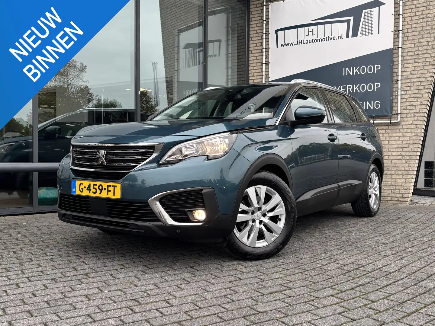 Peugeot 5008 1.2 PureTech*NAVI*CAM*HAAK*CRUISE*ECC*CARPLAY*7PER Groen - 1