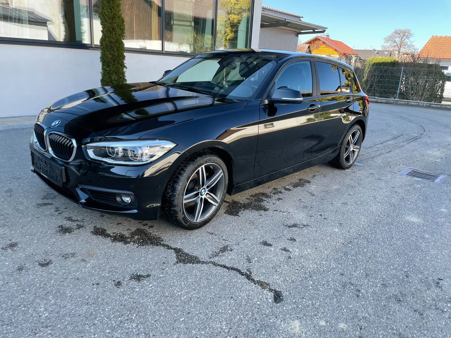BMW 116 116i Sport Line Sport Line Schwarz - 1
