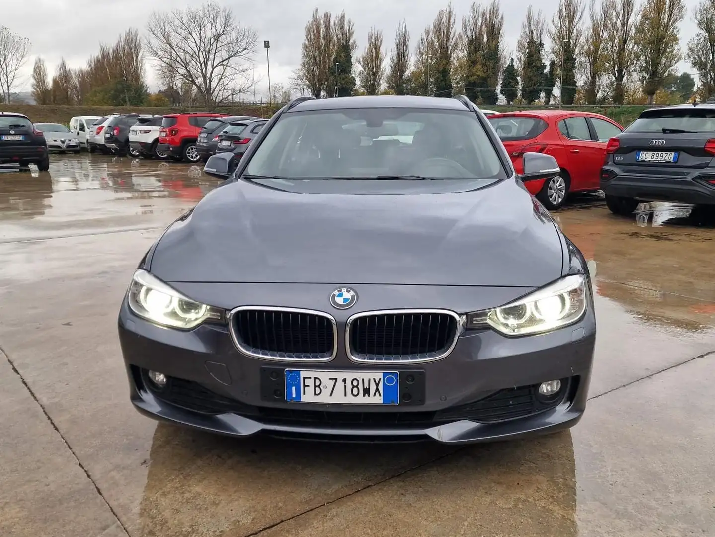 BMW 320 320d Touring Futura UNICO PROPRIETARIO Gris - 1