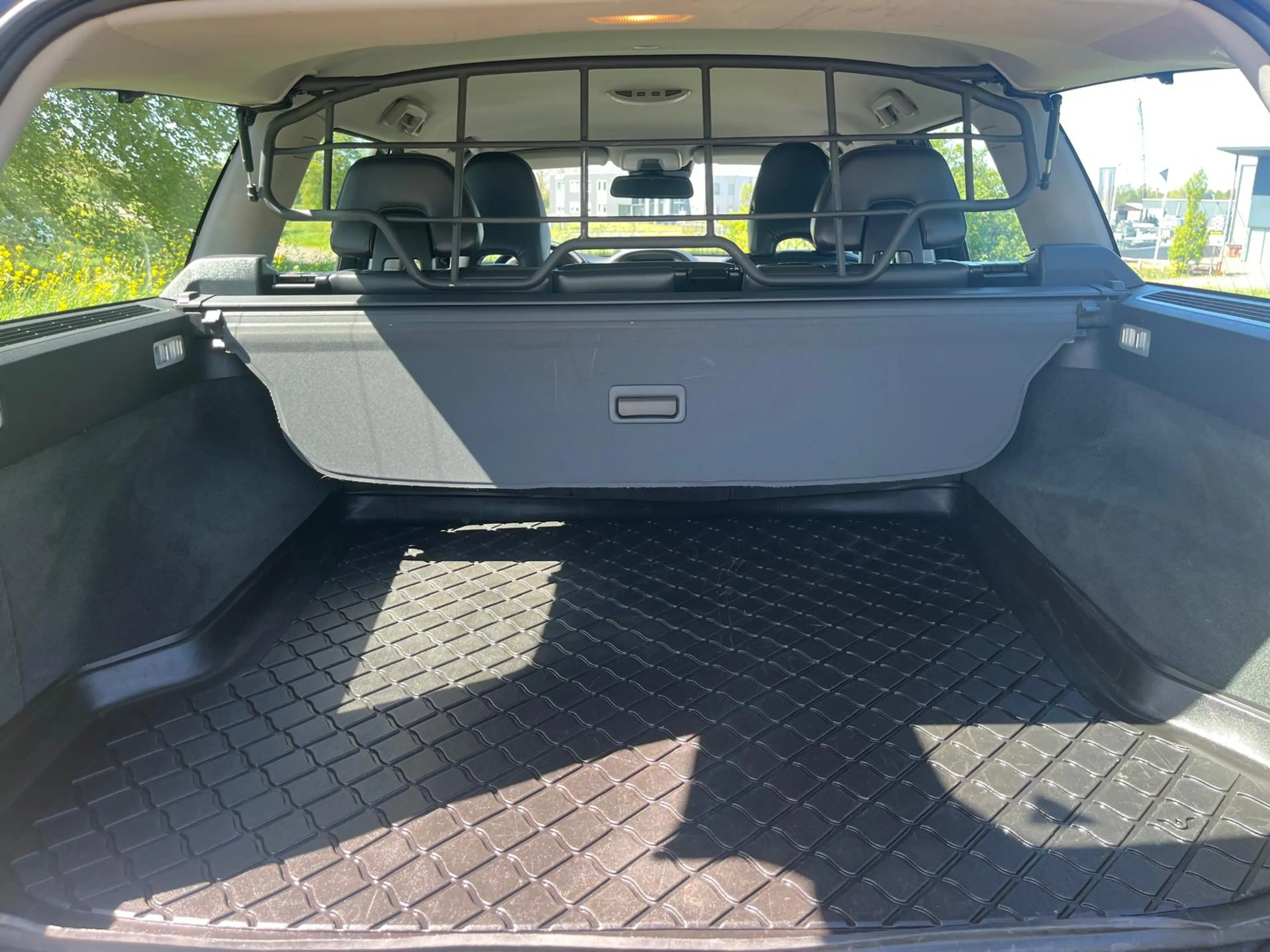 Volvo XC70 2.0 D4 FWD Cross Country — photo 9