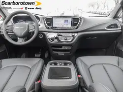 Chrysler Pacifica 2026