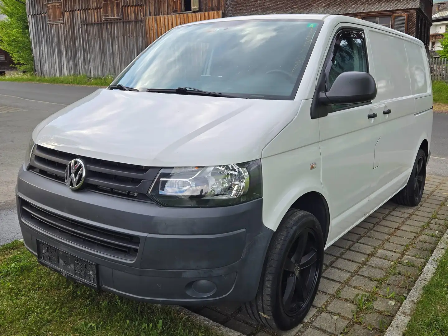 Volkswagen T5 Transporter Fahrgestell 2,0 BMT TDI 4motion D-PF Weiß - 1