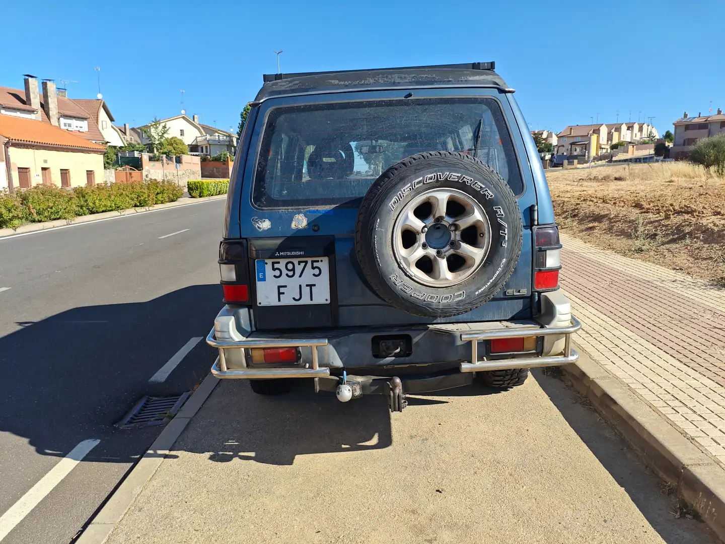 Mitsubishi Montero Montero Largo 2.8 Tdi GLS Lujo Lujo Blau - 2