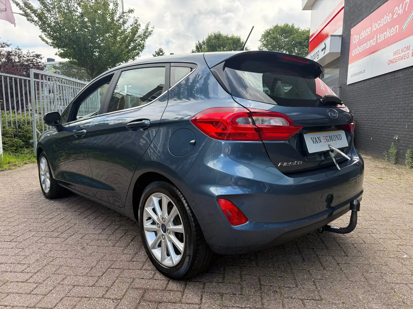 Ford Fiesta 1.0 EcoBoost Titanium, Automaat Blauw - 2