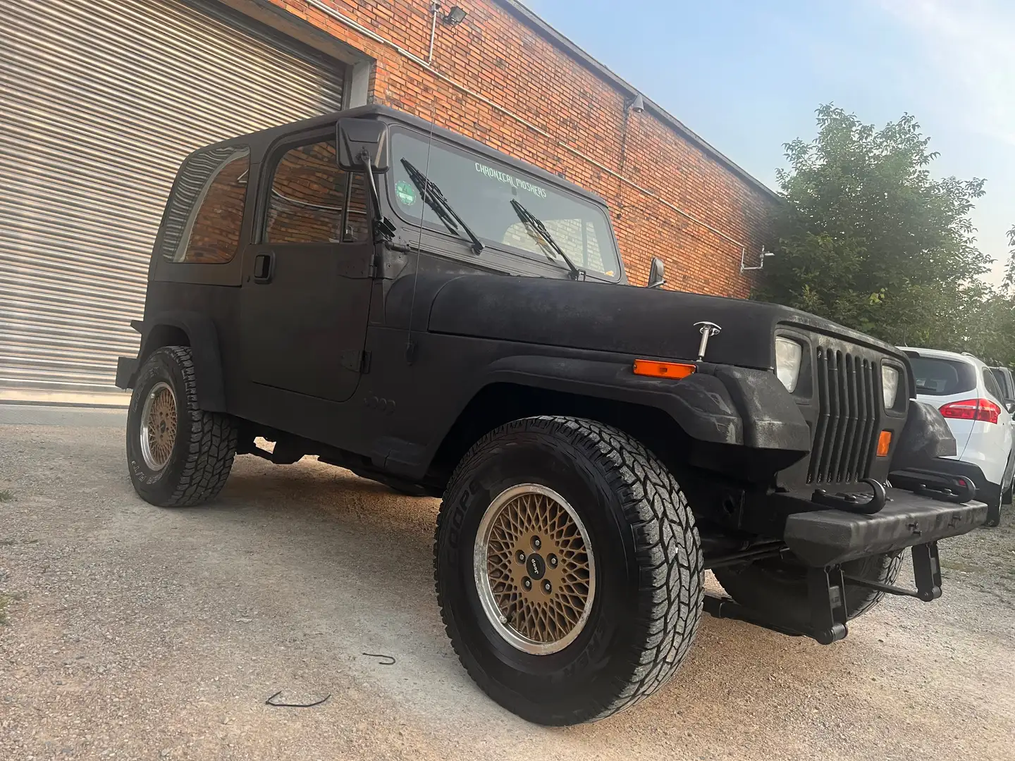 Jeep Wrangler 4.0 * Automatick* lpg  gasanlage * tüv  neu 6.202 Schwarz - 2