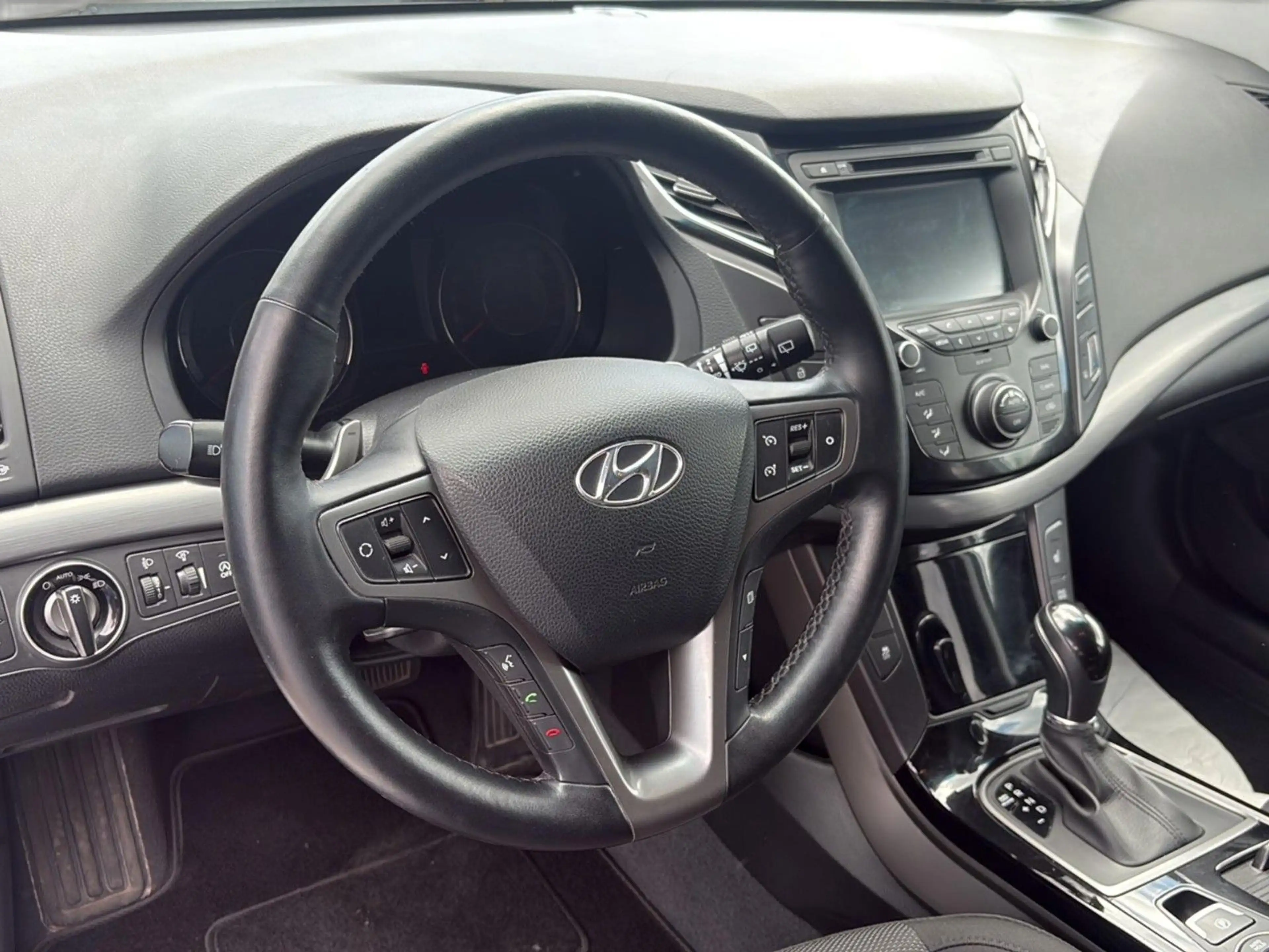 Hyundai i40 cw blue Trend Wagen Nr 111 — photo 11