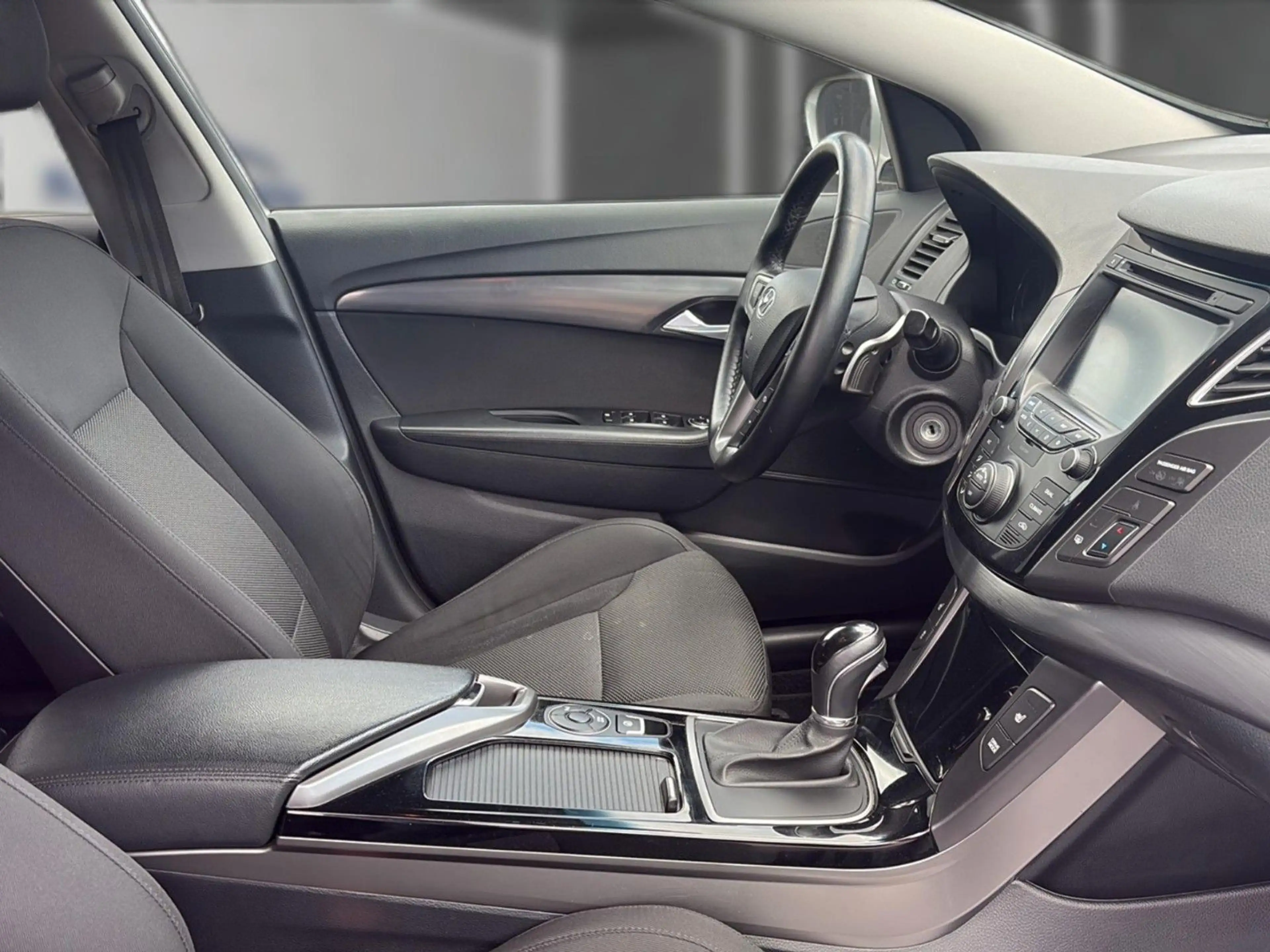 Hyundai i40 cw blue Trend Wagen Nr 111 — photo 12