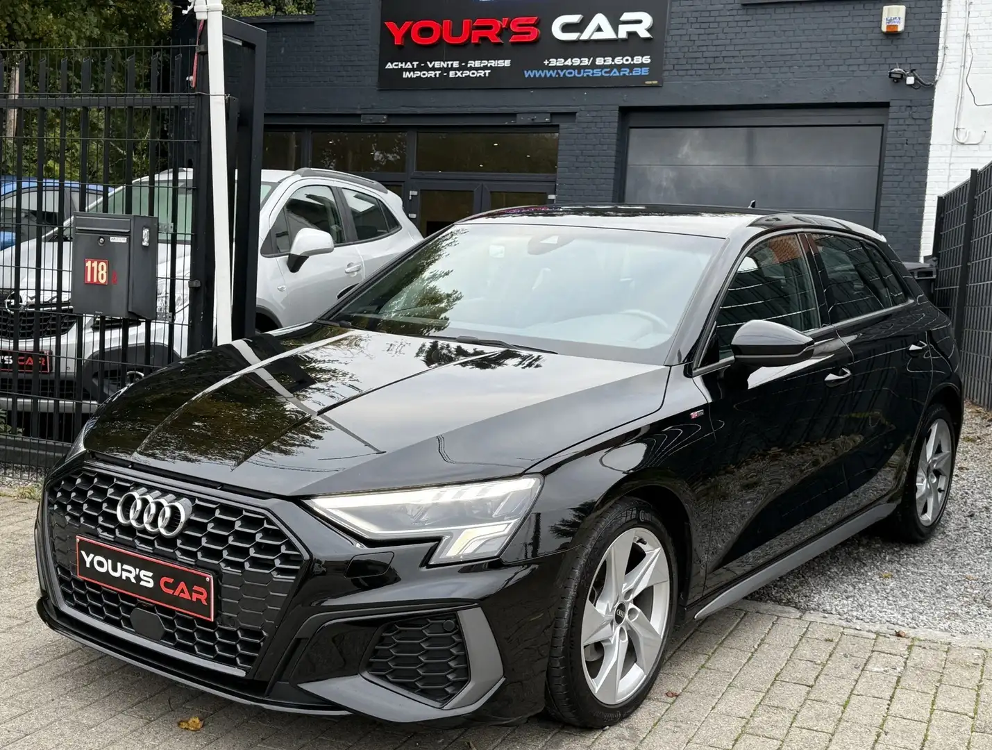 Audi A3 35 TDi S-Line Int/Ext - S tronic - Led - FULL !! Zwart - 2