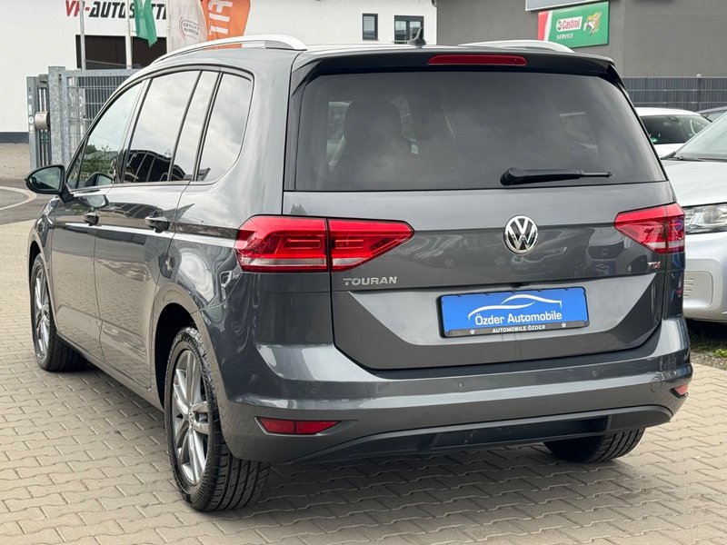 Volkswagen Touran 1.6 TDI Sound BMT+7 Sitzer+Finanzierung+ — photo 8