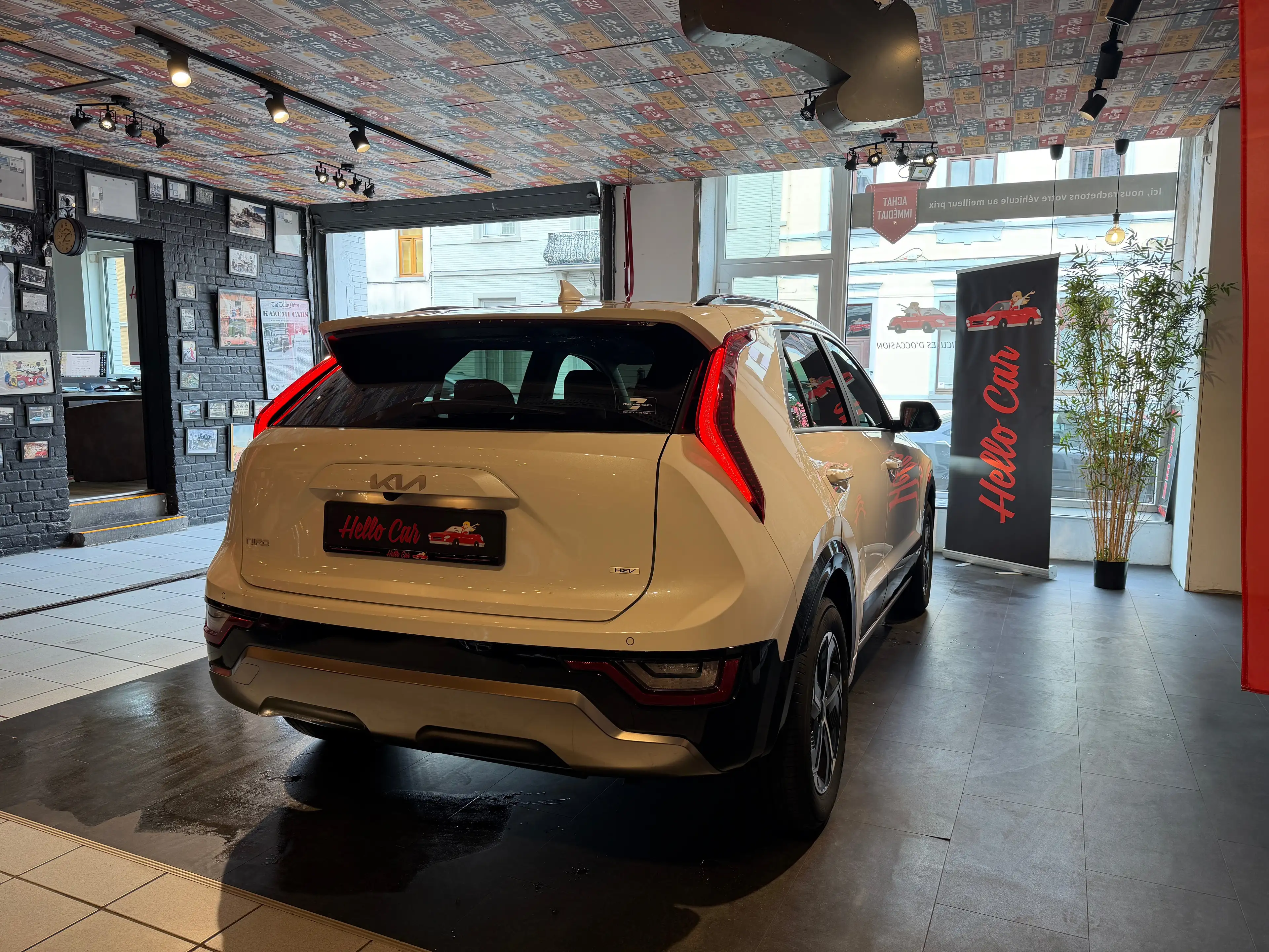 Kia Niro HEV 1.6 GDi * 17.000 KM * GARANTIE KIA 2032 * CAMERA * 1ER PROPRIETAIRE — photo 8