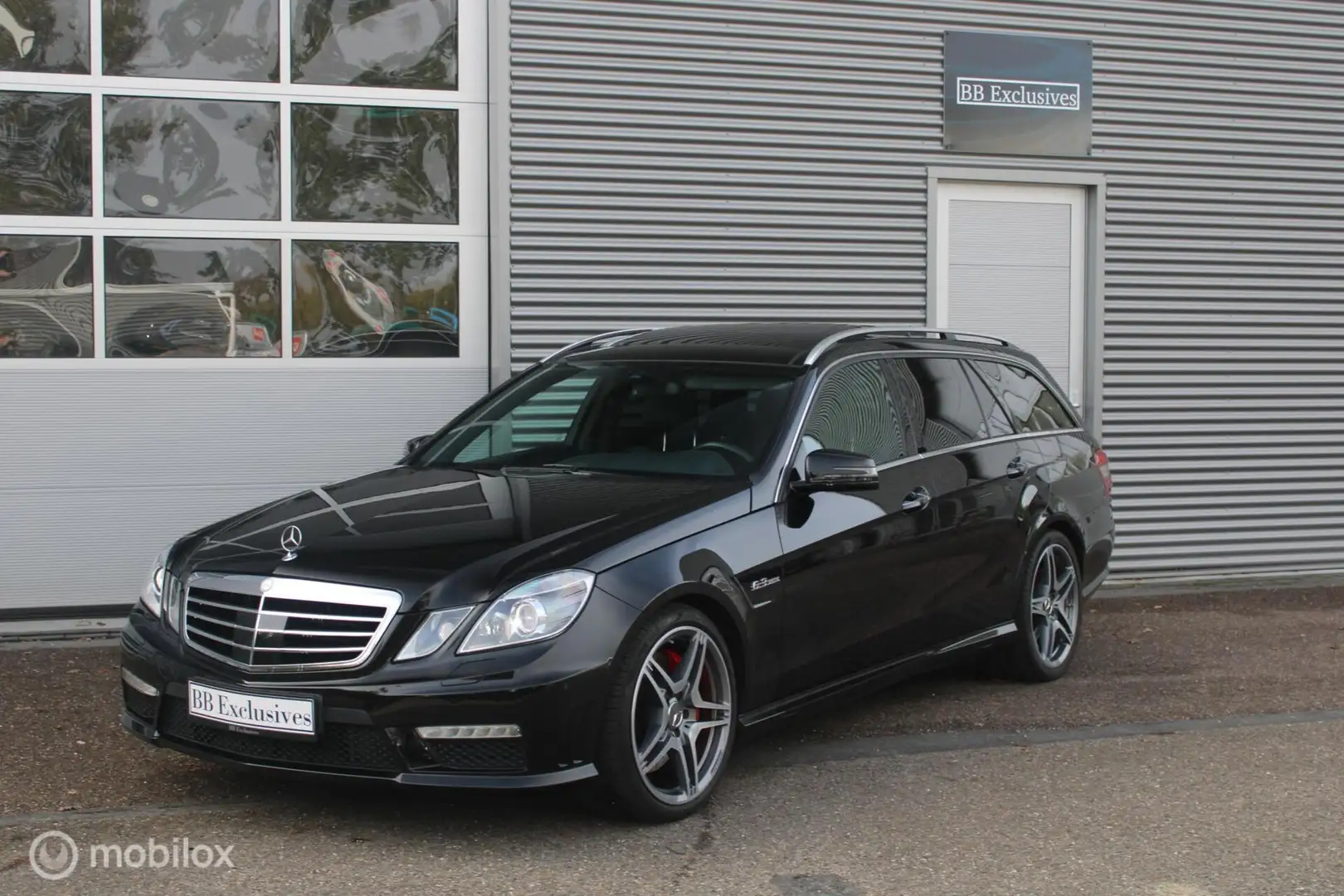 Mercedes-Benz E 63 AMG Estate Zwart - 1