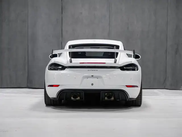 Porsche 718 Cayman 2025 — photo 6
