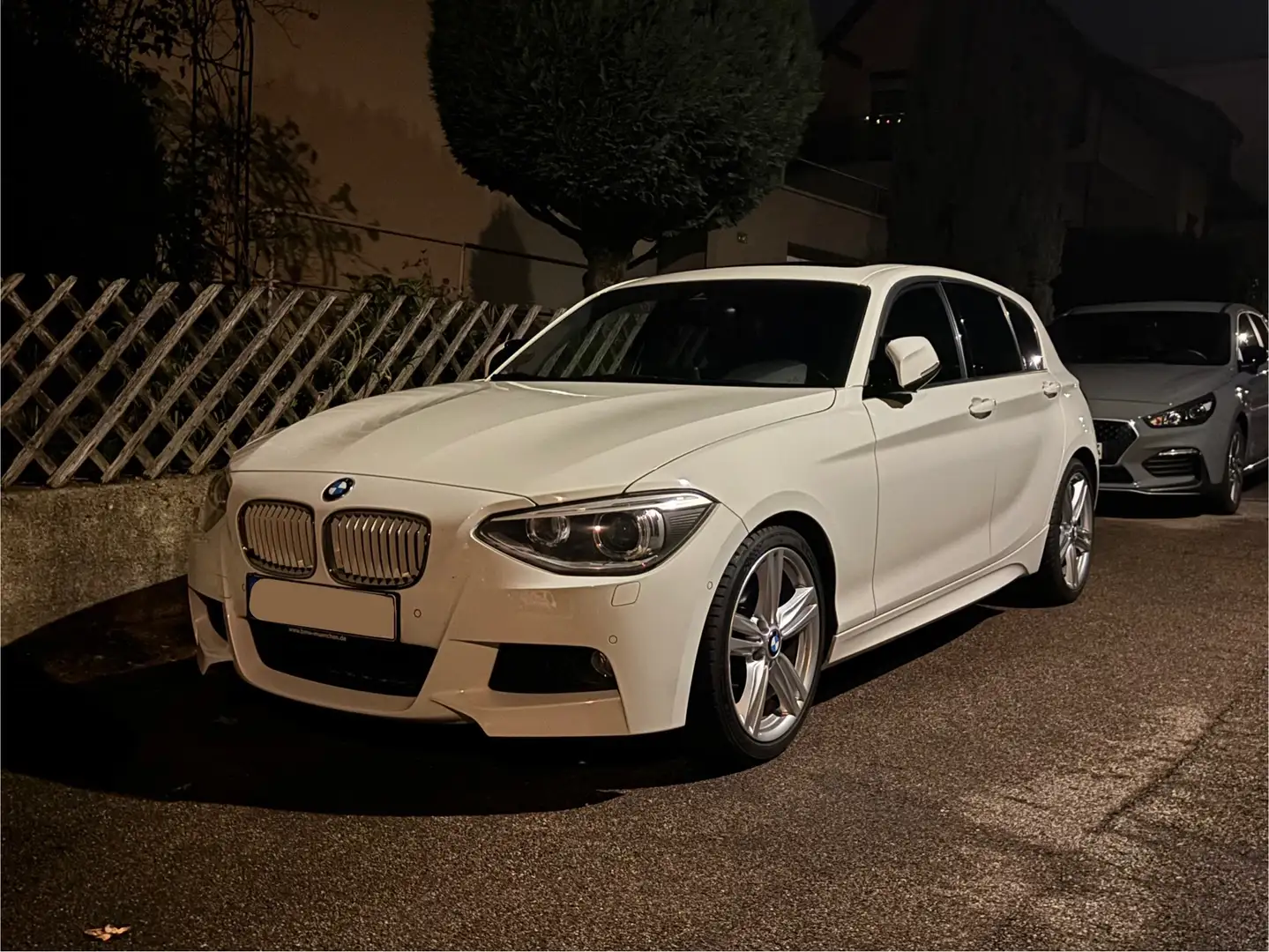 BMW 125 Bmw 125d f20 |M-Packet | 8 Fach Bereift | Vollaus. Weiß - 2