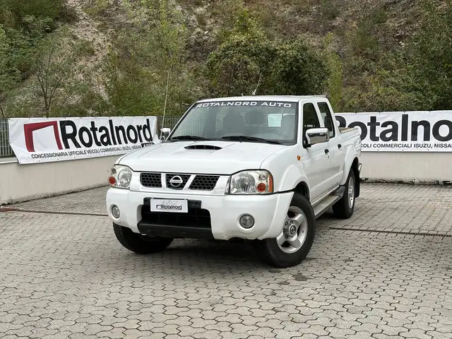Nissan Navara Cab Double Cab 2.5 TD 133cv Navara