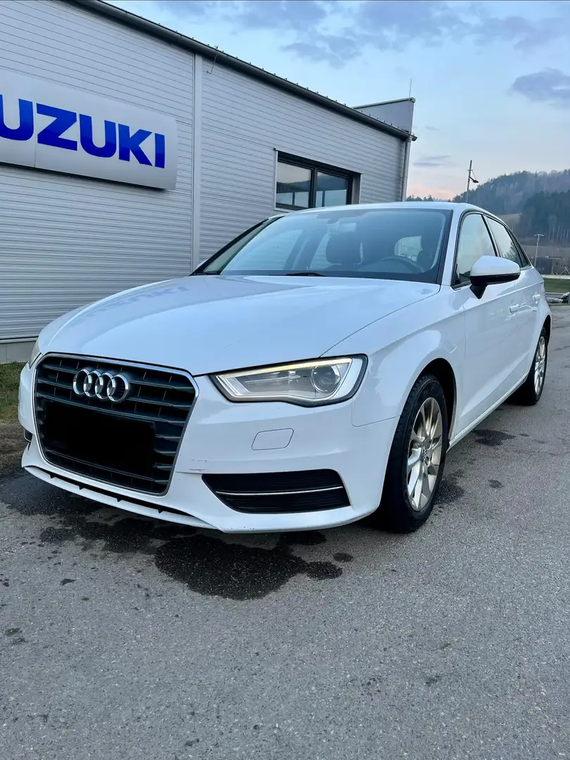 Audi A3 A3 Ambition 1,6 TDI Ambition Weiß - 1