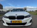 BMW 330 3-serie Touring 330e_LEER_NAVI_CAMERA_NETTE AUTO Wit - thumbnail 2