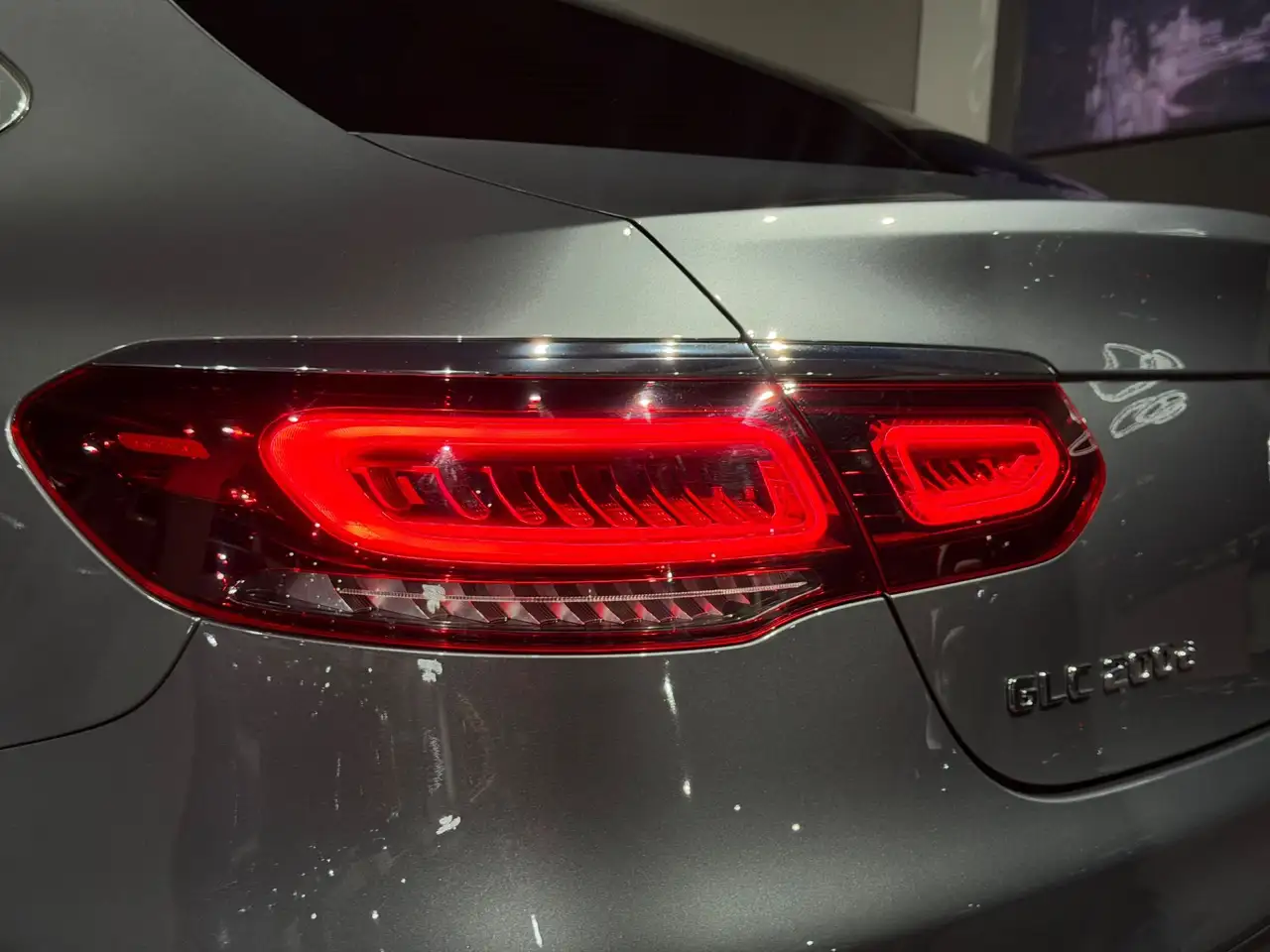 Mercedes-Benz GLC 200 d COUPE 4Matic / Exclusive Paket / Navi / LED / w Bild 20