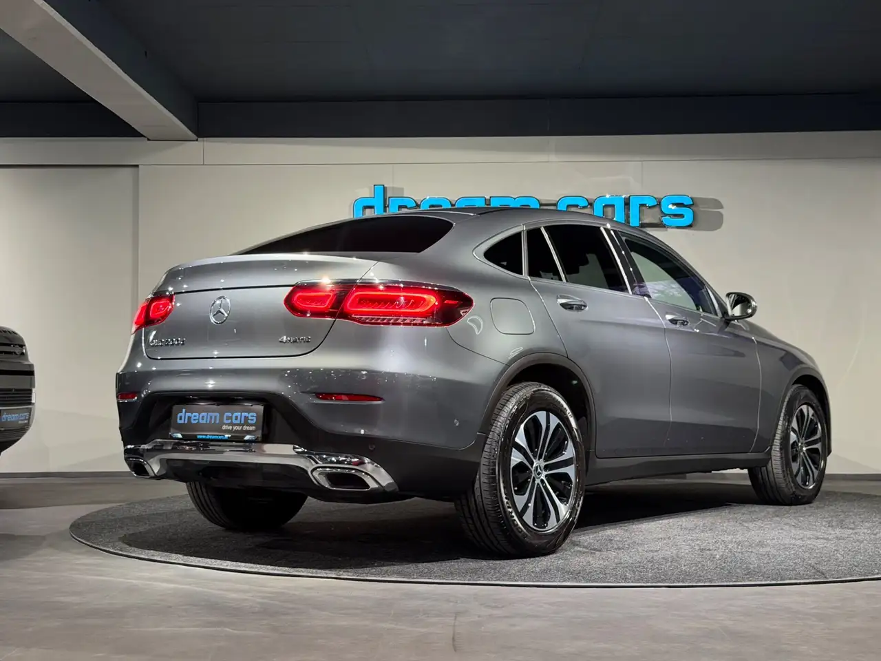 Mercedes-Benz GLC 200 d COUPE 4Matic / Exclusive Paket / Navi / LED / w Bild 2