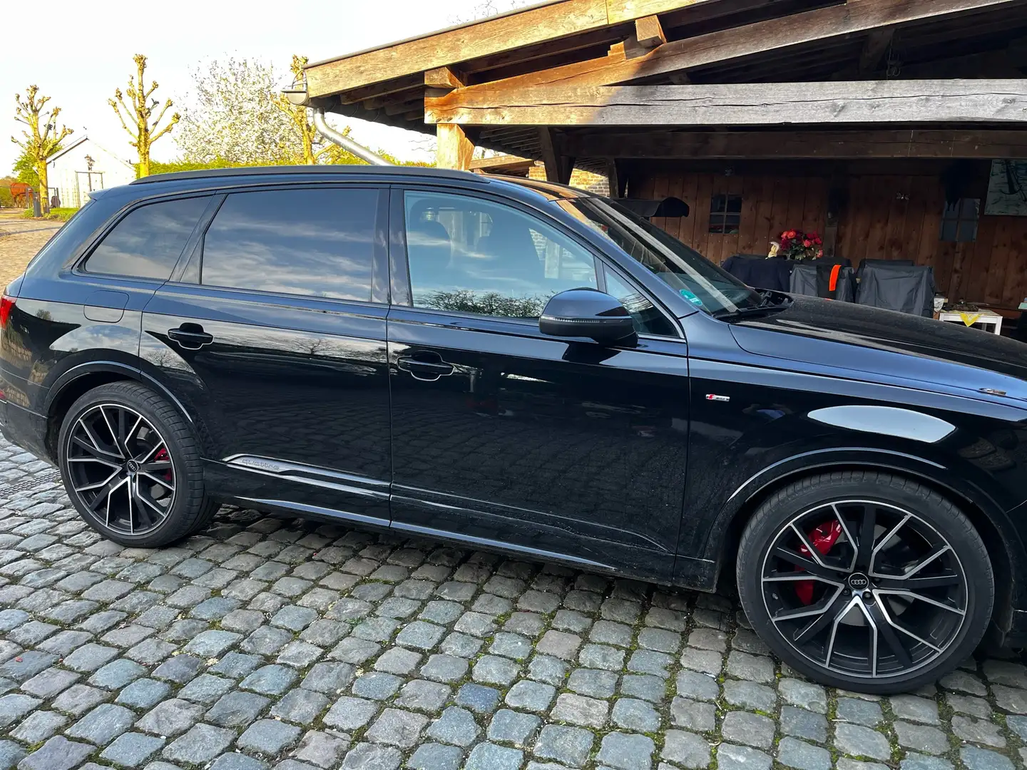Audi Q7 S-line - comp plus - 50 TDI  7pers Schwarz - 1