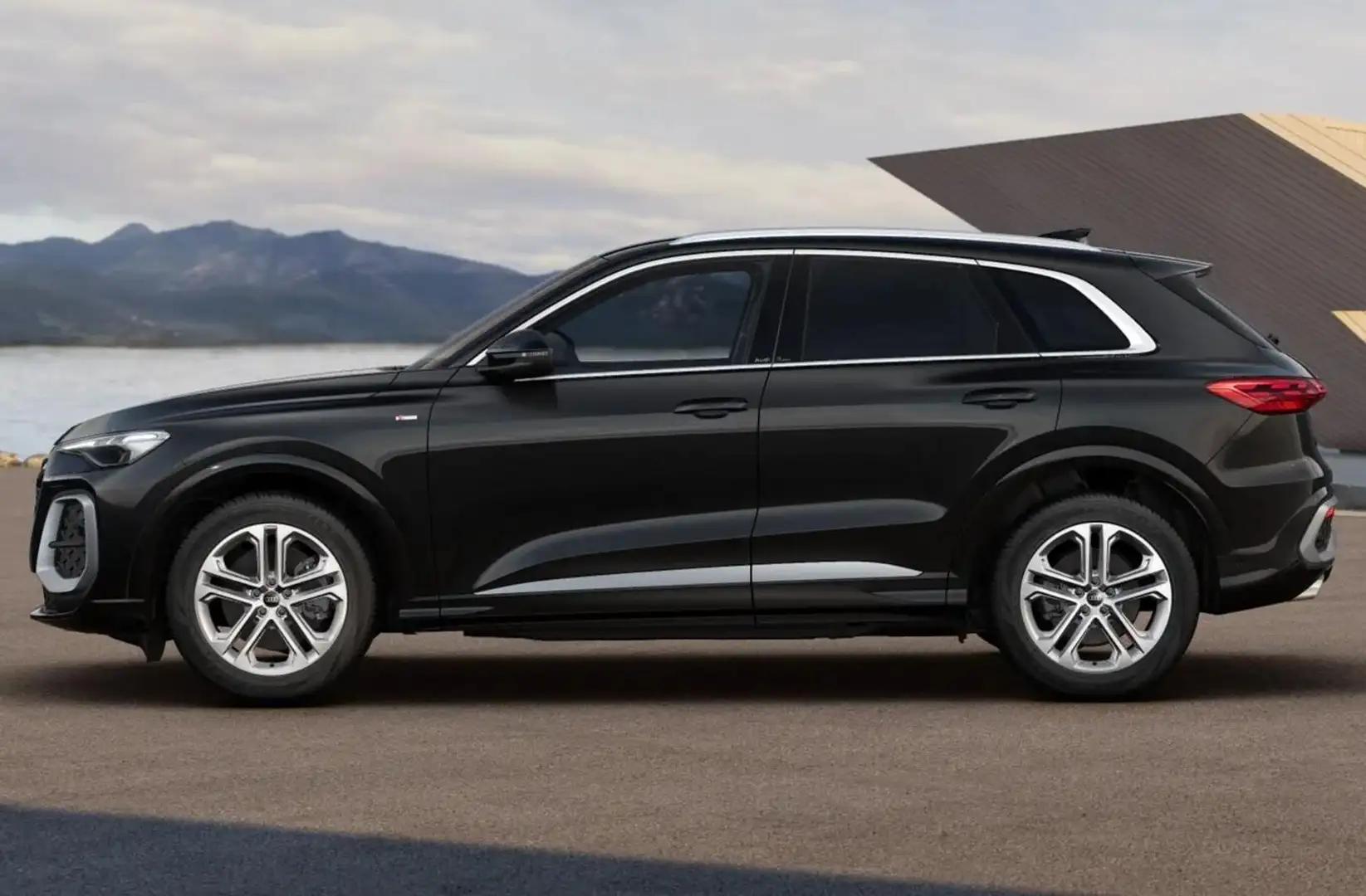 Audi Q5 S line TDI 204 neues Modell Tech Pano PrivG 150... Fekete - 1