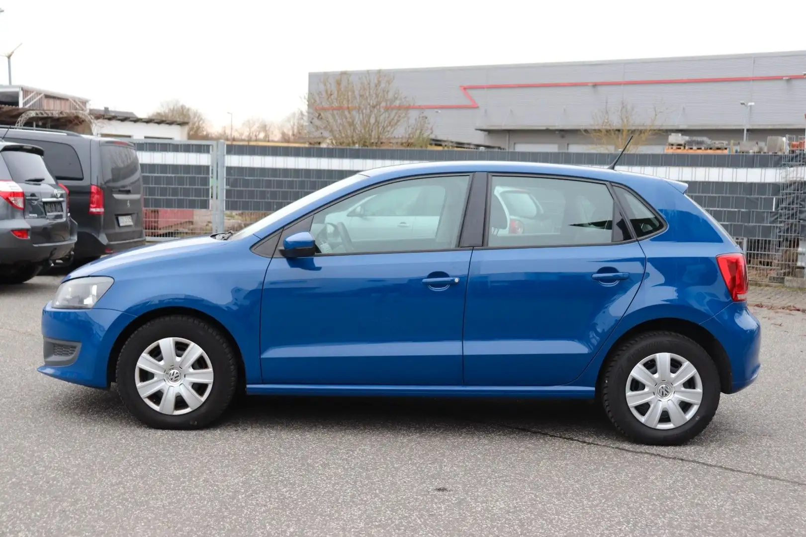 Volkswagen Polo V Trendline Blau - 2