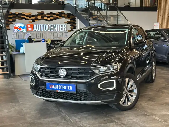 Volkswagen T-Roc main image