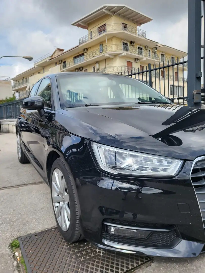 Audi A1 Sportback 1.4 tdi Admired 90cv Fekete - 1