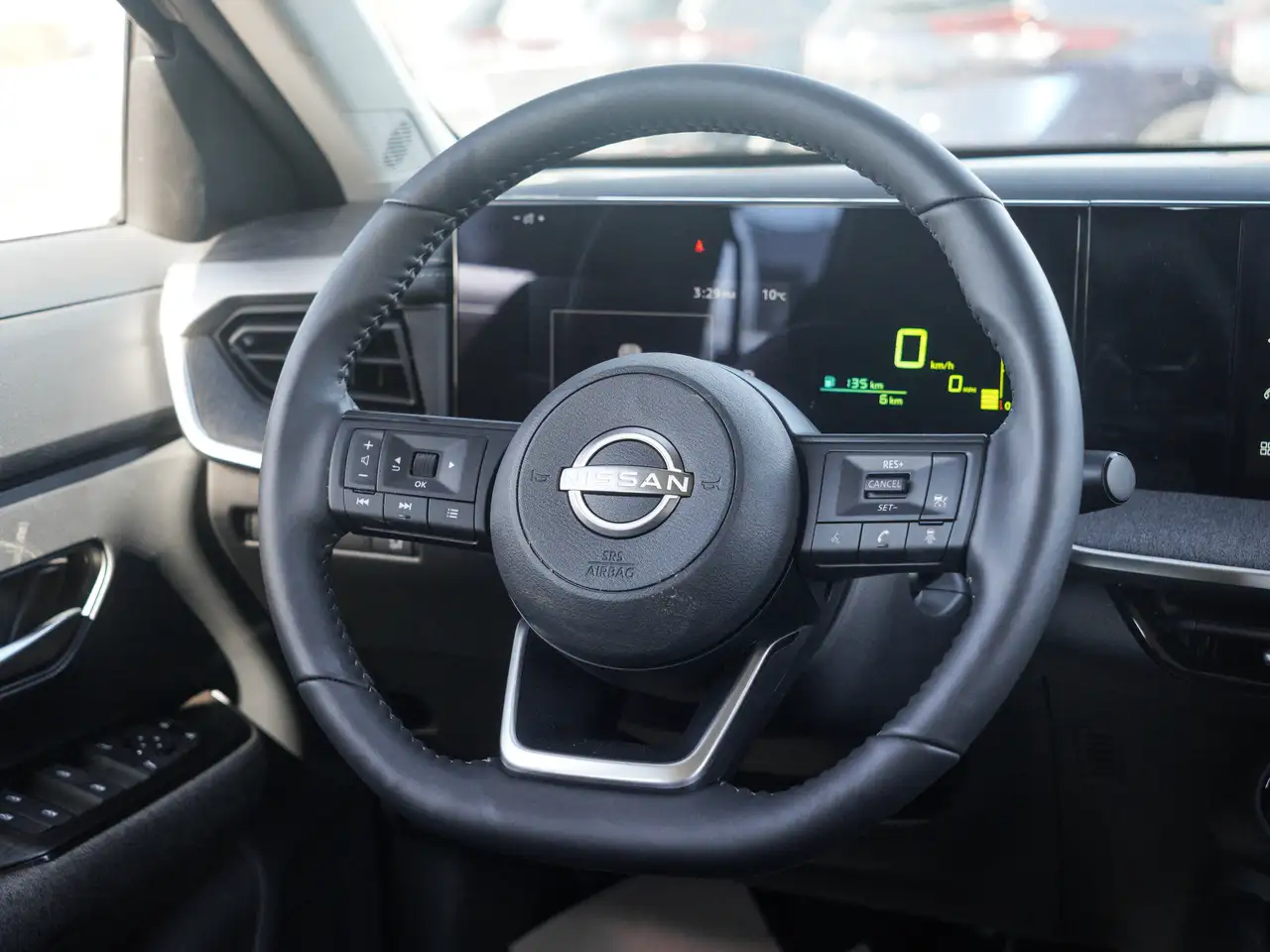 Nissan Kicks снимка Nissan Kicks
