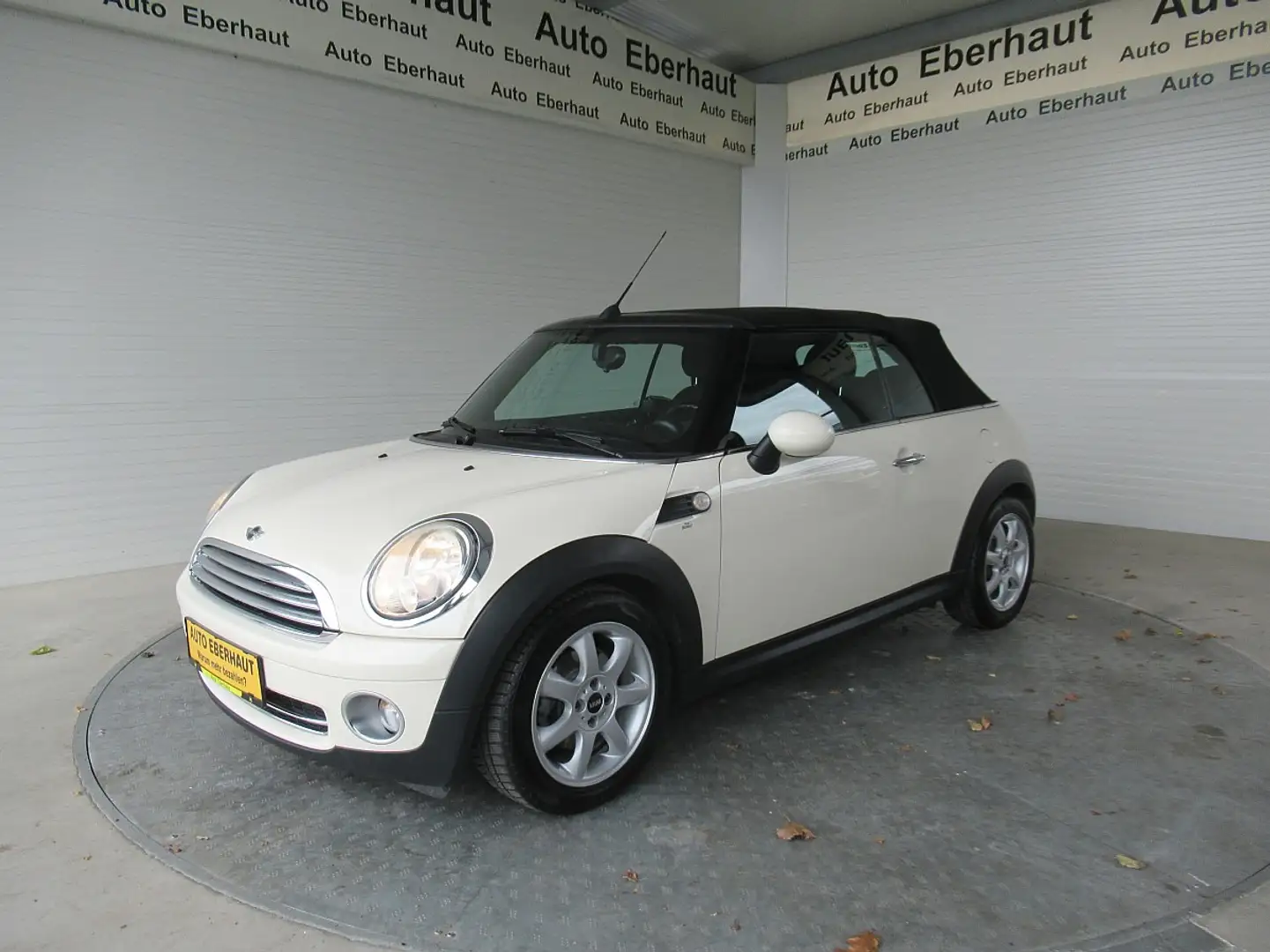 MINI Cooper Cabrio MINI COOPER Cabrio Austrian Chili 1,6 *E-Verdec... Beige - 2