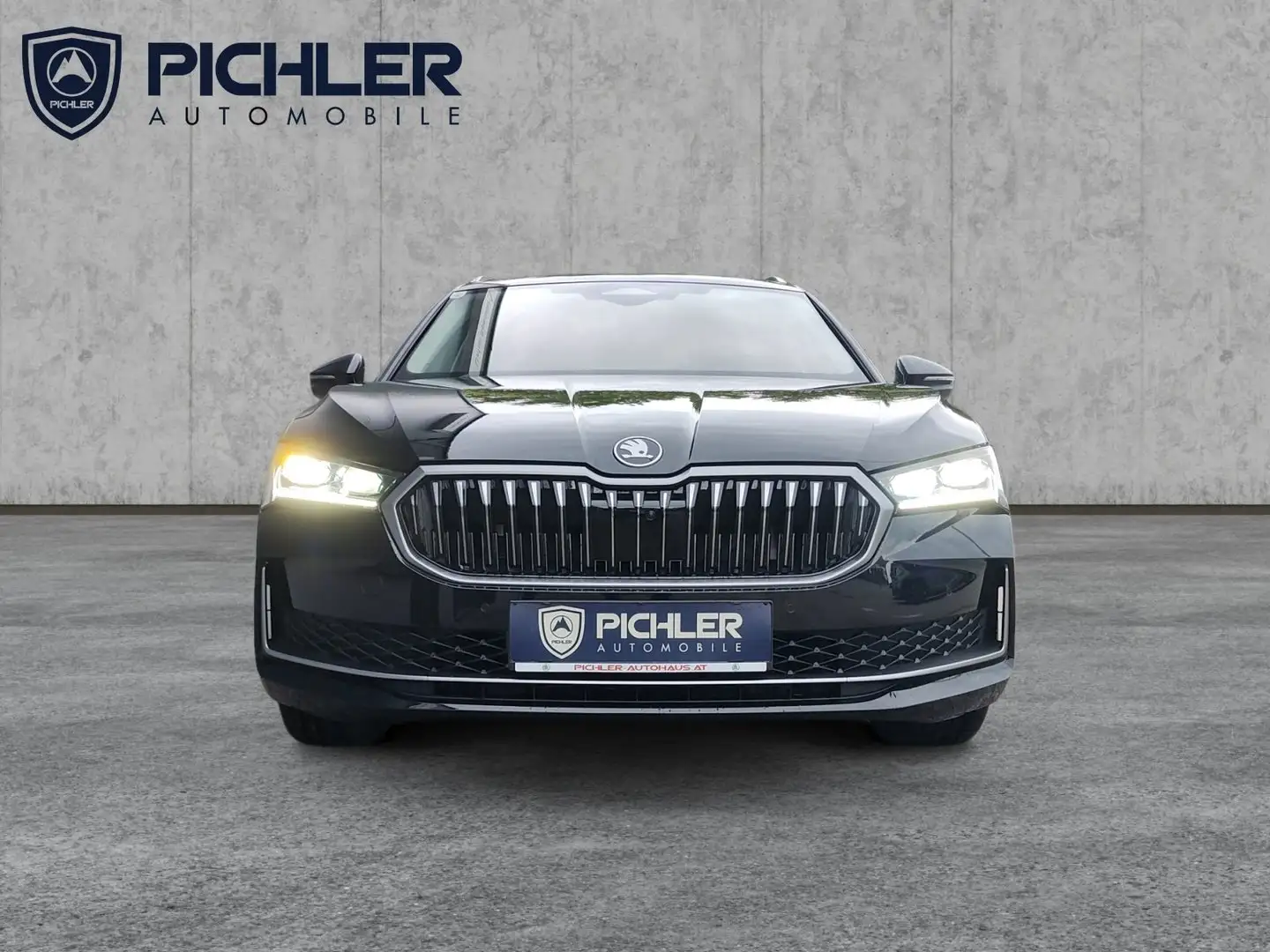 Skoda Superb Selection TDI DSG Zwart - 2