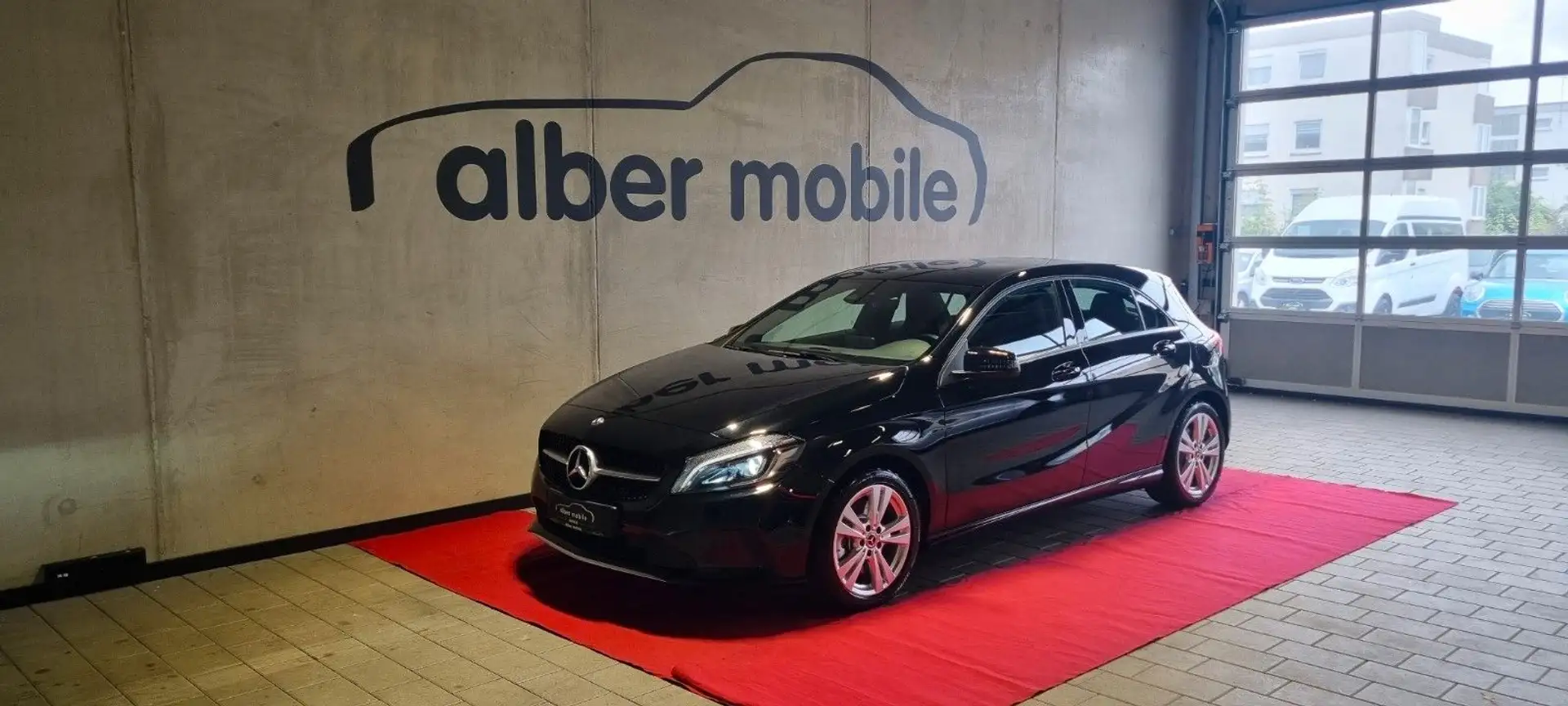 Mercedes-Benz A 250 BlueEffi.Busin.LED Pano Kam Tempo Navi Me Zwart - 1