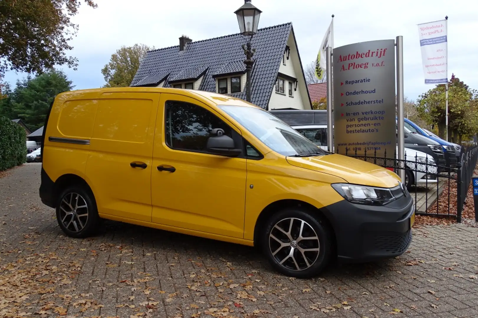 Volkswagen Caddy Cargo 2.0 TDI Comfort Jaune - 1