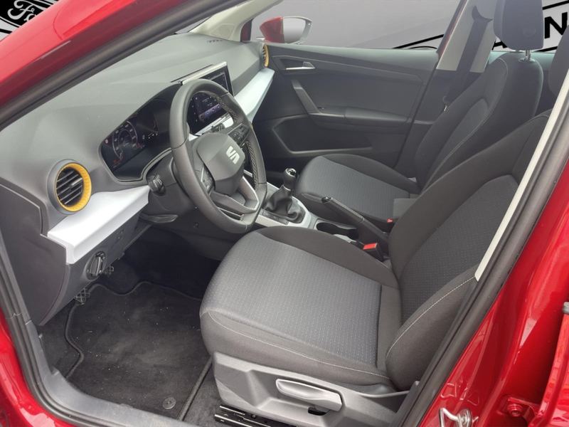SEAT Arona Style Navi Tempomat Allwetter LED PDC — photo 8