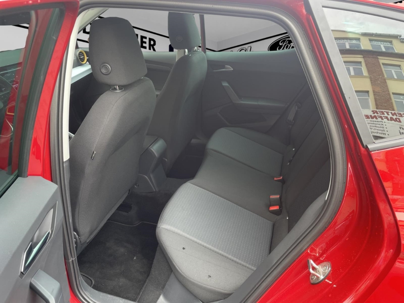 SEAT Arona Style Navi Tempomat Allwetter LED PDC — photo 12