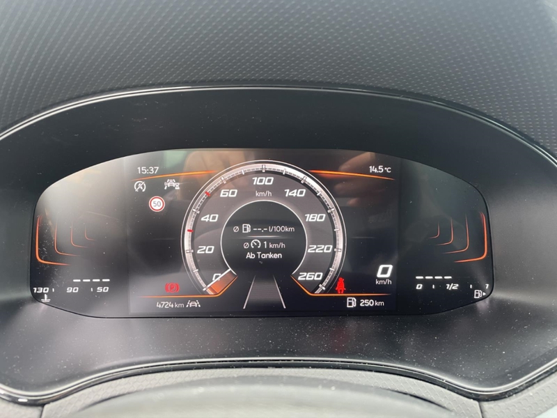 SEAT Arona Style Navi Tempomat Allwetter LED PDC — photo 10