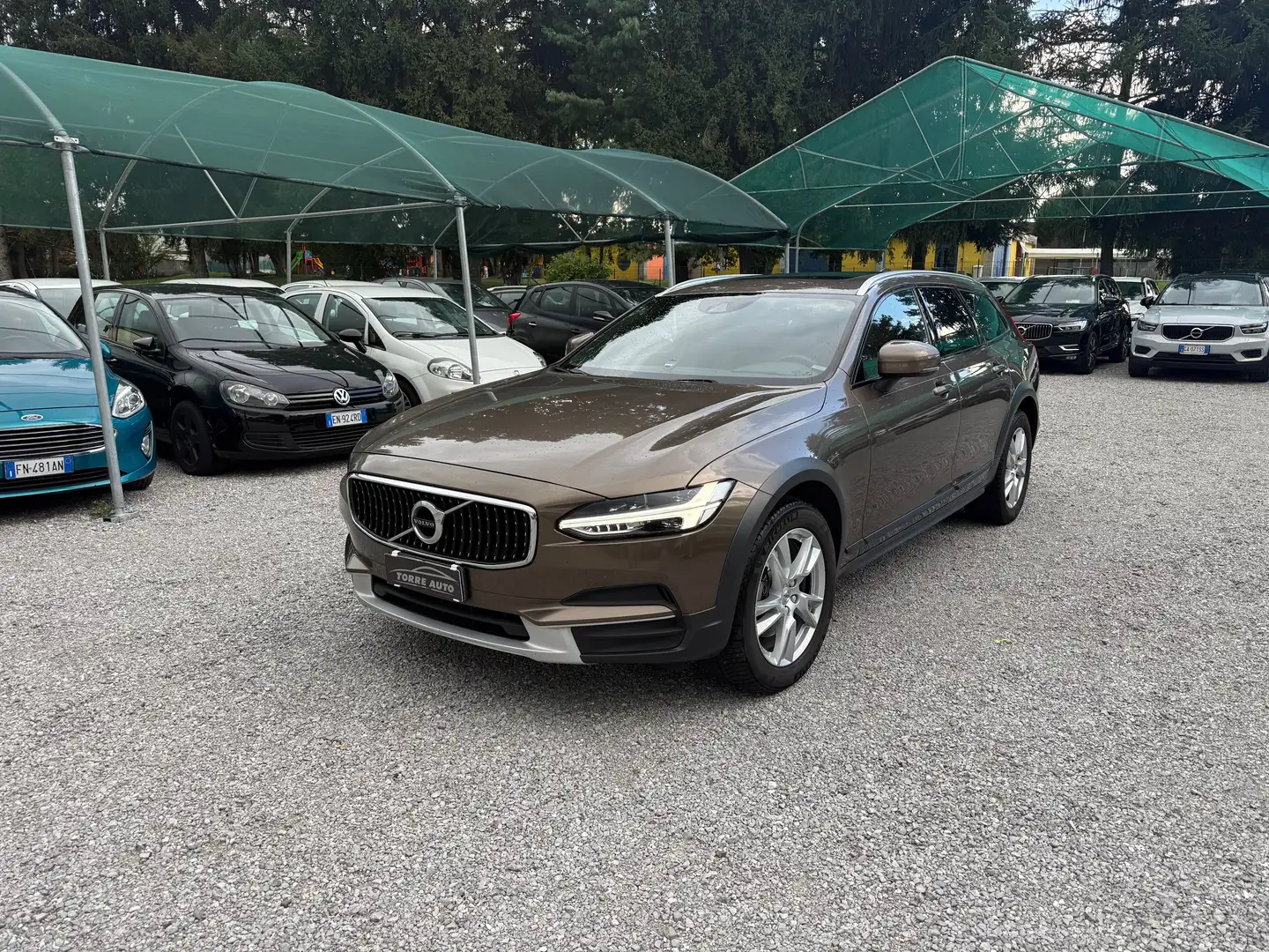Volvo V90 Cross Country V90  Cross Country 2.0 d4 Pro awd geartronic Marrone - 1
