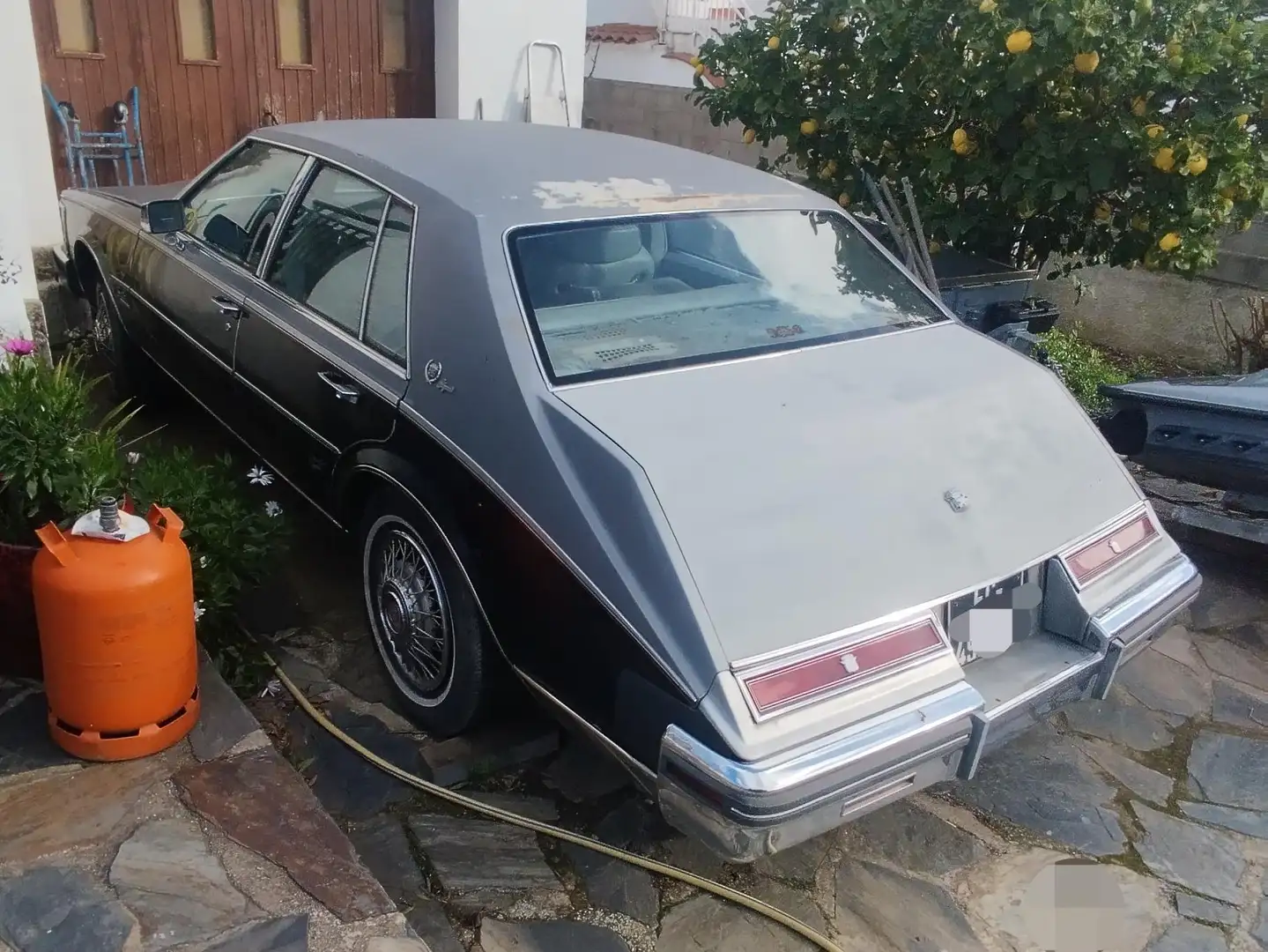 Cadillac Seville - 2