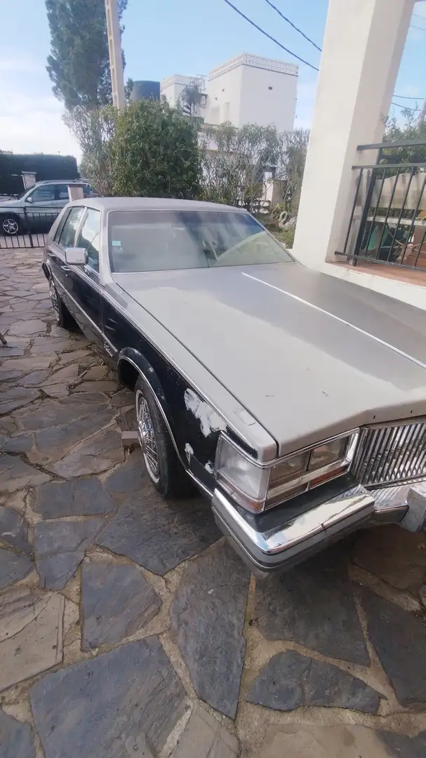 Cadillac Seville - 1