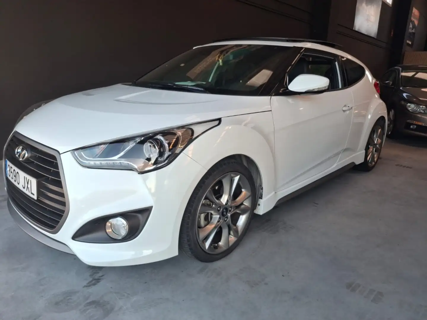 Hyundai VELOSTER 1.6 TGDI Turbo DT 186 - 1