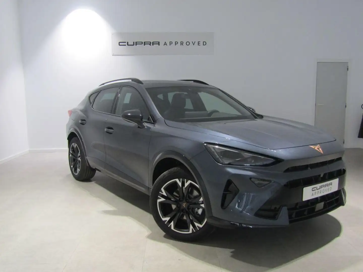 CUPRA Formentor 1.5 e-Hybrid 150 DSG Gris - 1