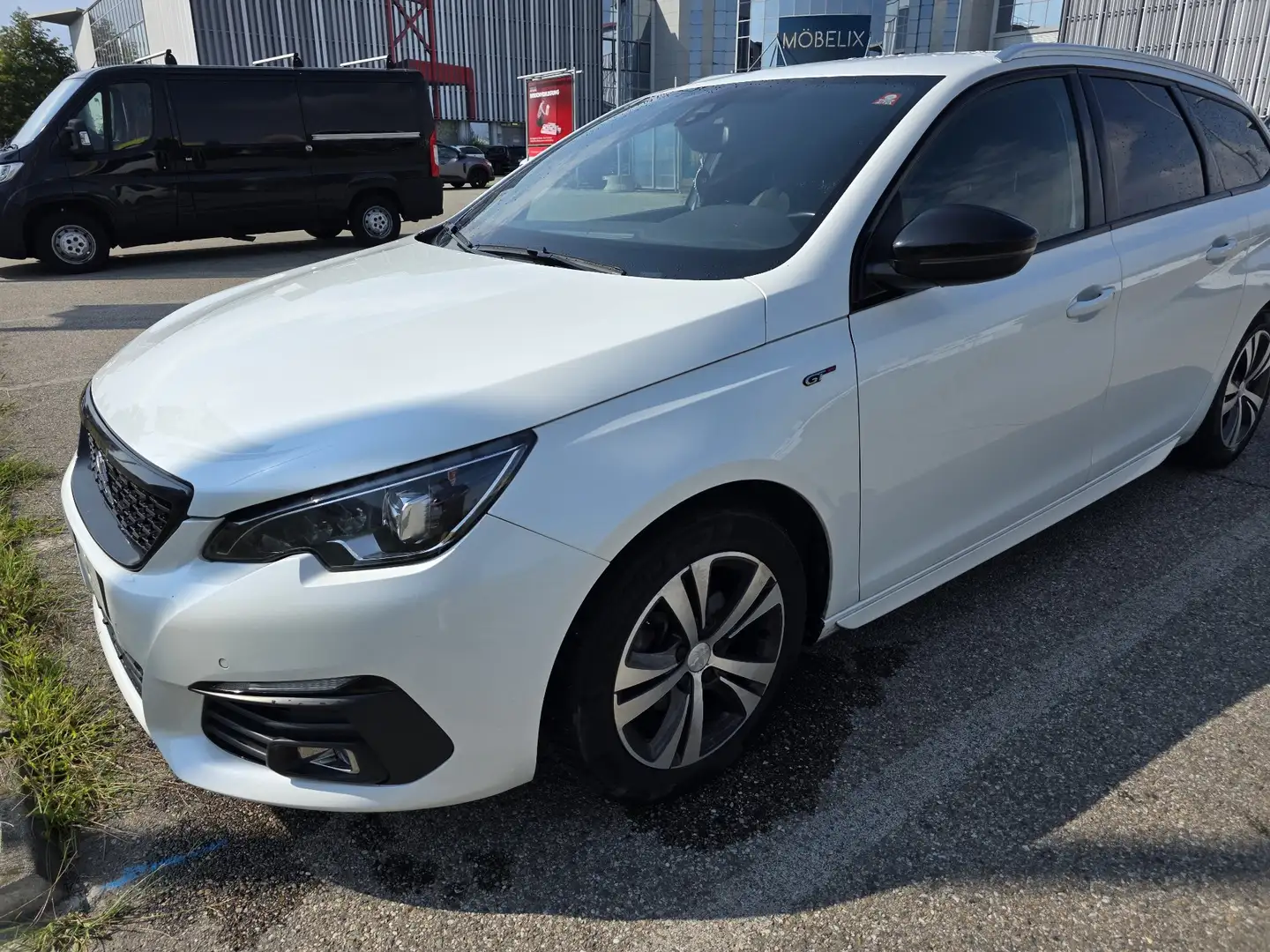 Peugeot 308 SW BlueHDi 130 S&S EAT8 GT - 2