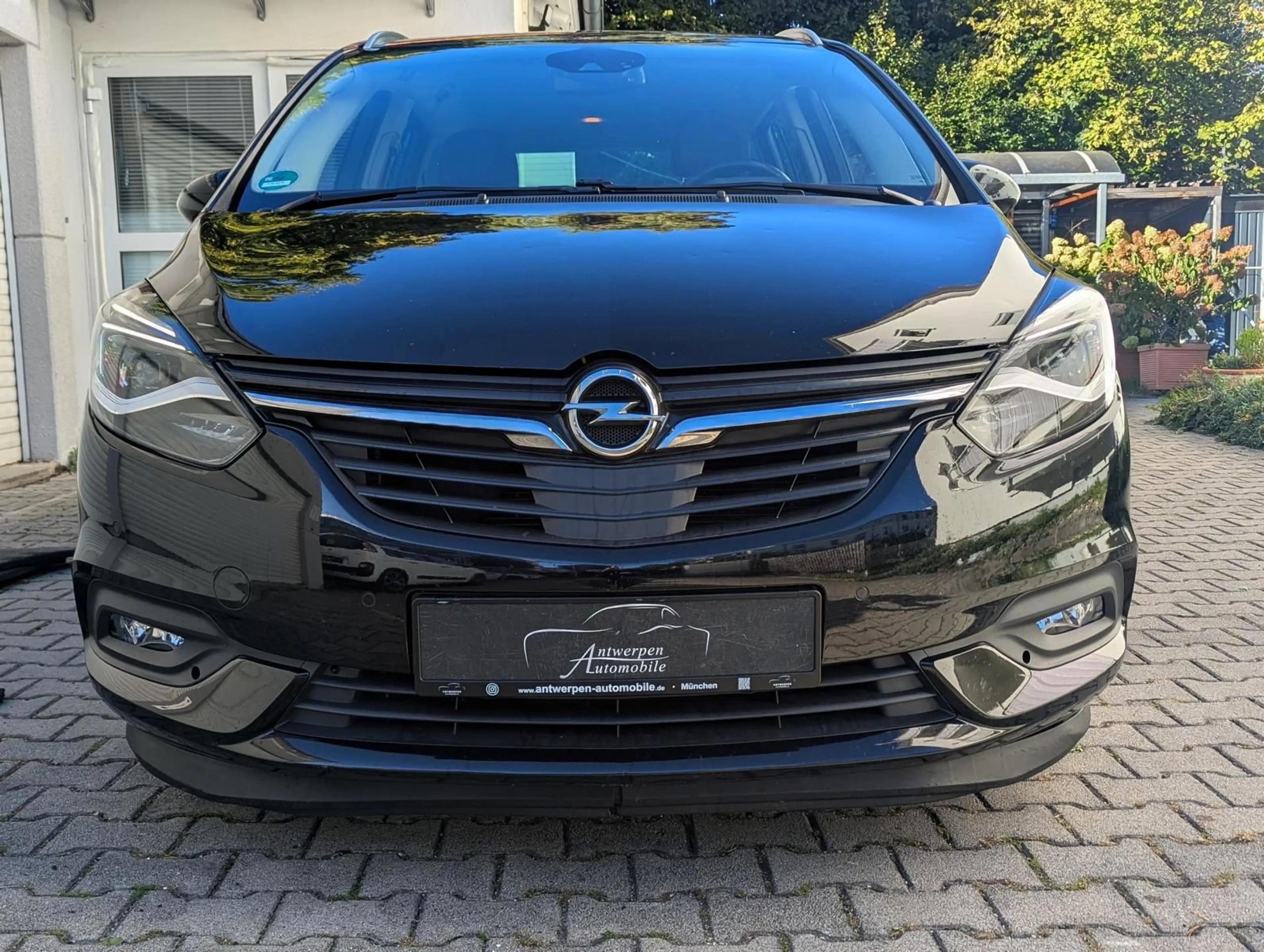 Opel Zafira 2.0*CDTI*Navi*Automat*ACC*Carplay*7Sitzer — photo 2
