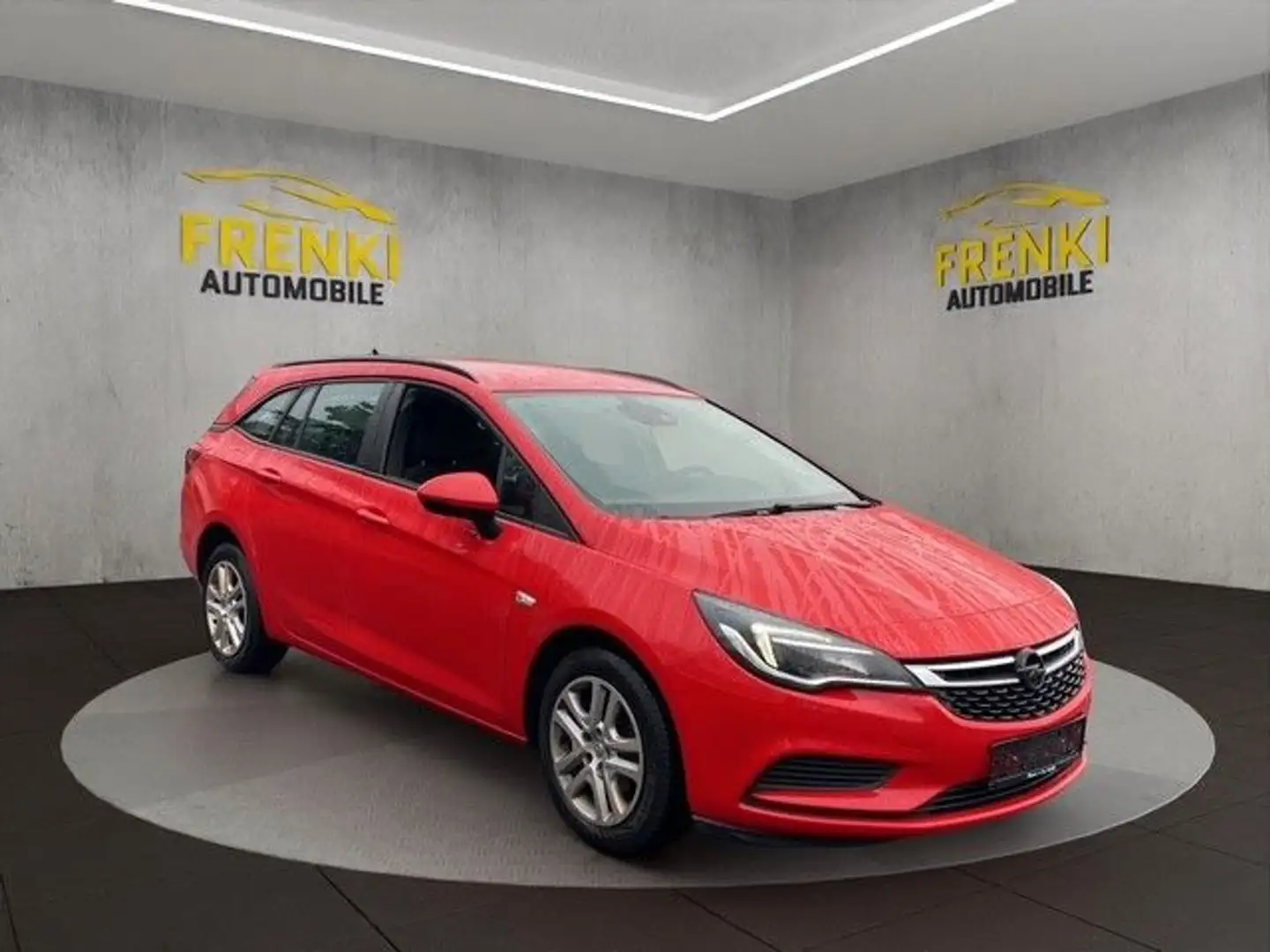 Opel Astra K Sports Tourer Edition Start/Stop Rood - 1