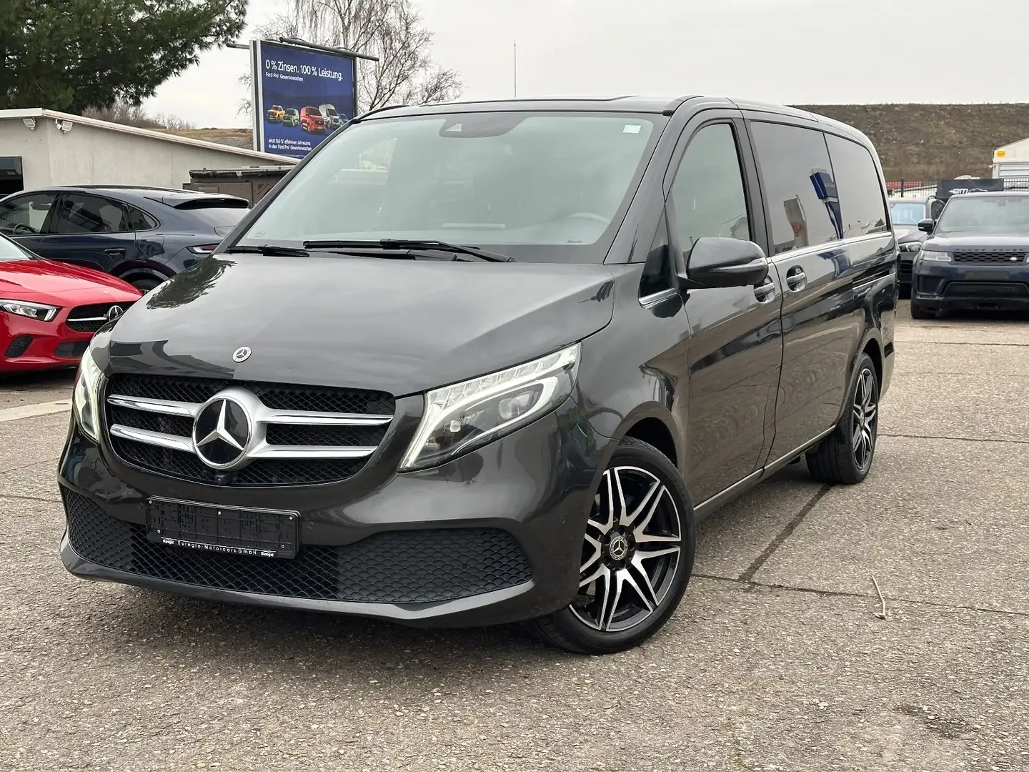 Mercedes-Benz V 220 V 300d AVANTGARDE lang/8Sit/Leder/360°/LED/1Hand Gri - 1